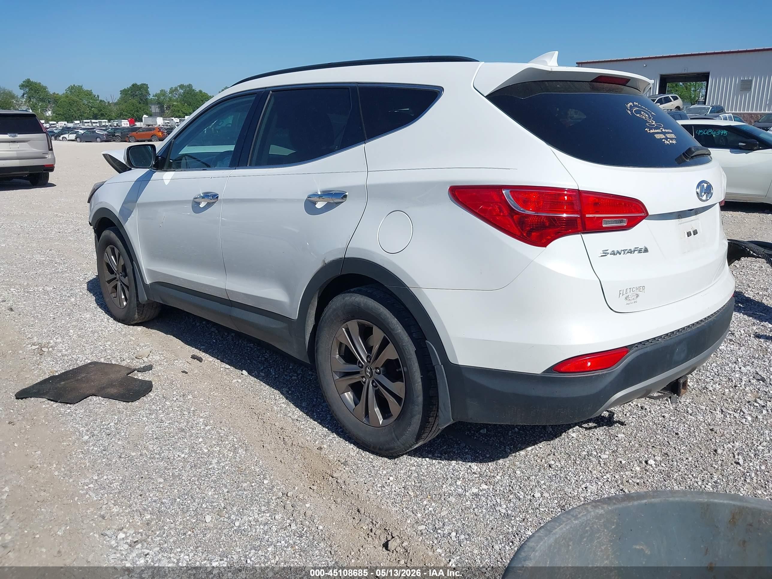 2014 Hyundai Santa Fe Sport 2.4l White vin: 5XYZU3LB6EG208346