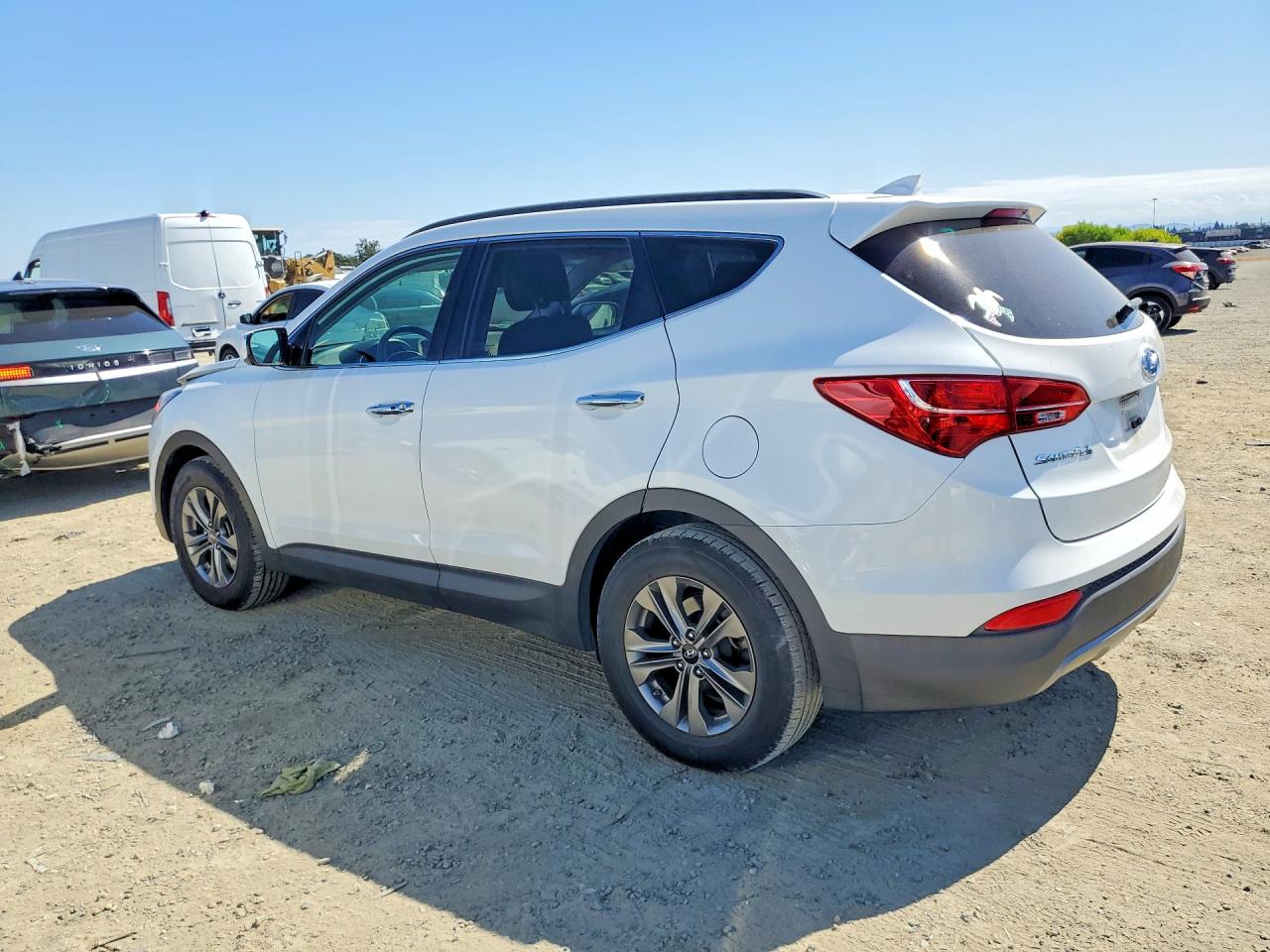 2015 Hyundai Santa Fe Sport 2.4l White vin: 5XYZU3LB6FG269312