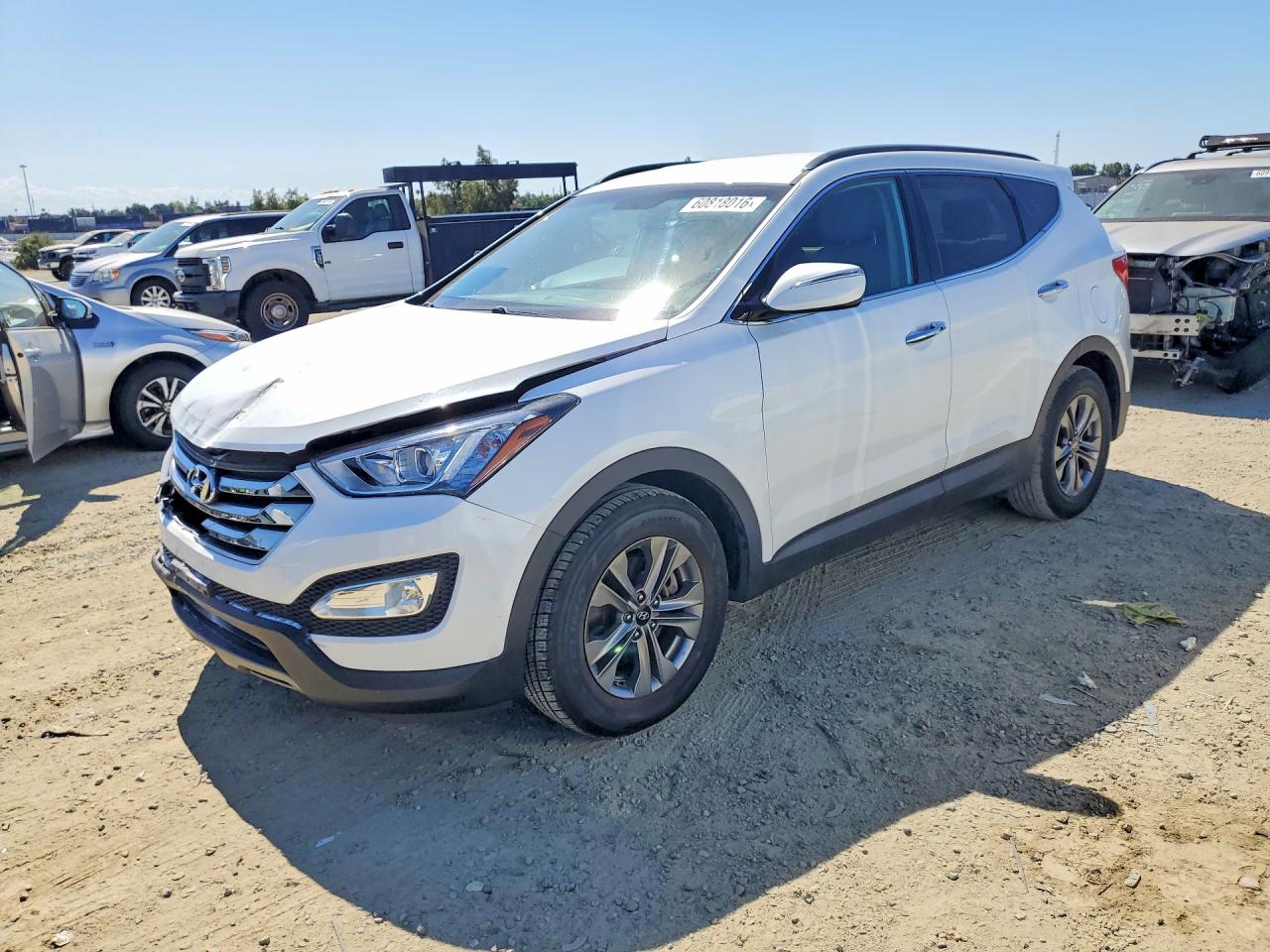 2015 Hyundai Santa Fe Sport 2.4l White vin: 5XYZU3LB6FG269312