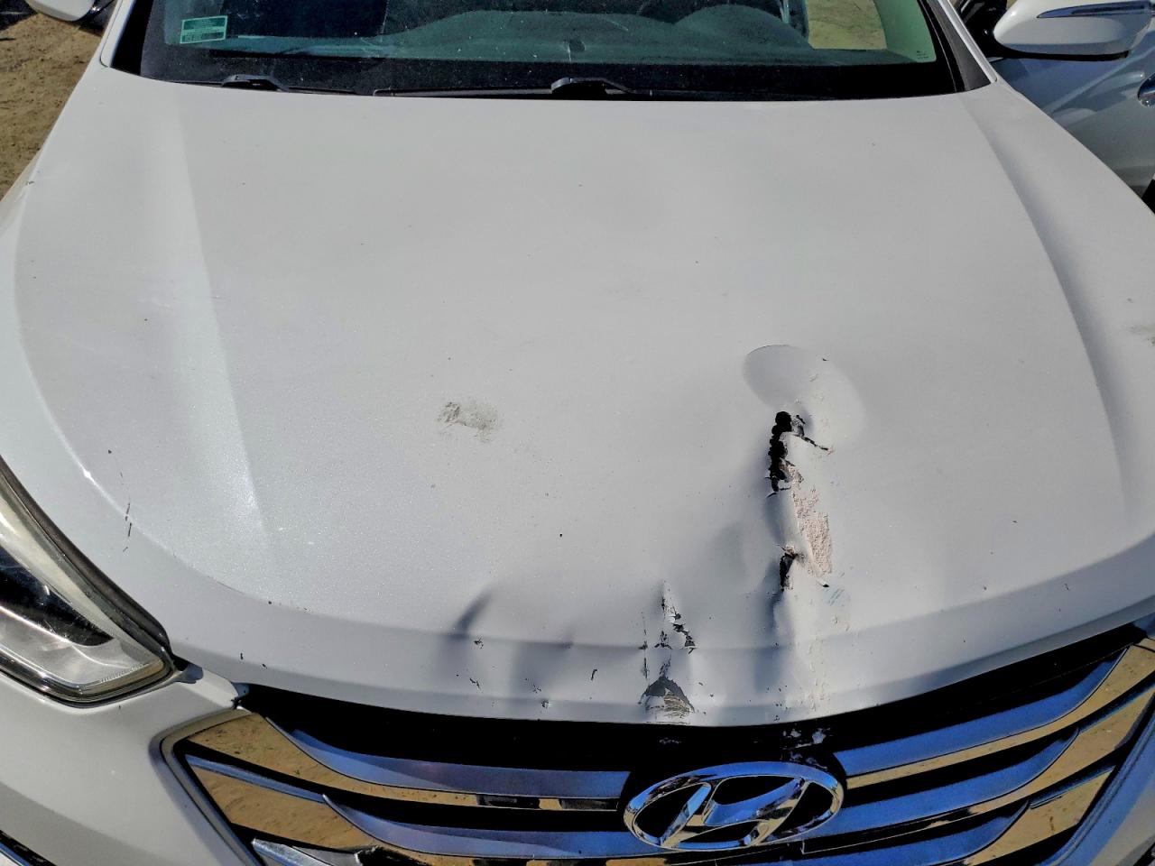 2015 Hyundai Santa Fe Sport 2.4l White vin: 5XYZU3LB6FG269312