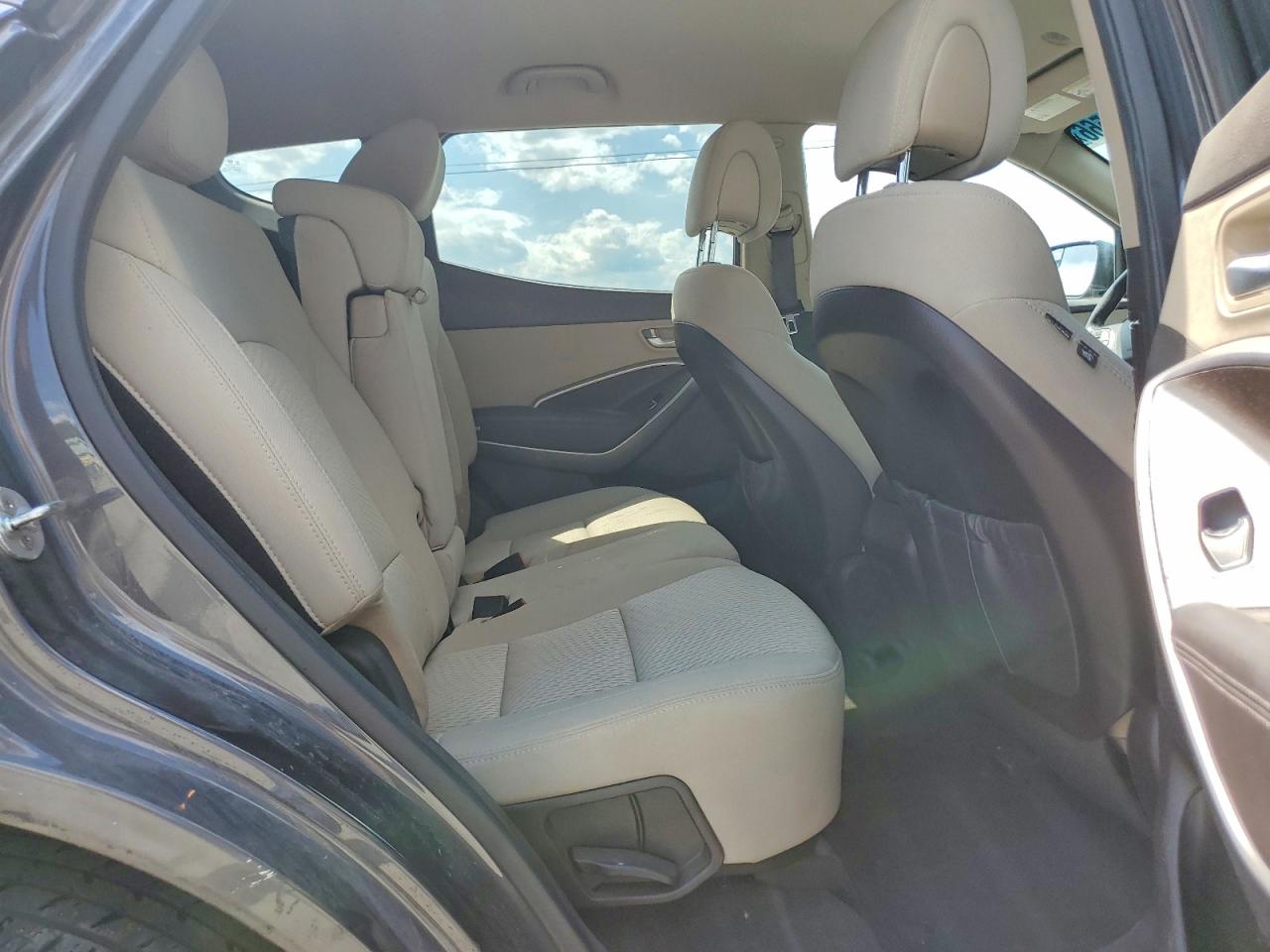 2016 Hyundai Santa Fe Sport 2.4l Gray vin: 5XYZU3LB6GG375017