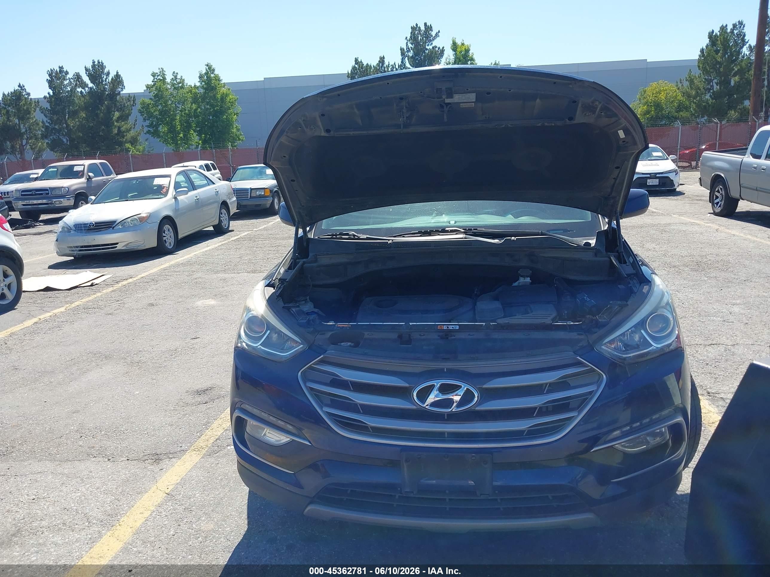 2017 Hyundai Santa Fe Sport 2.4l Blue vin: 5XYZU3LB6HG491397