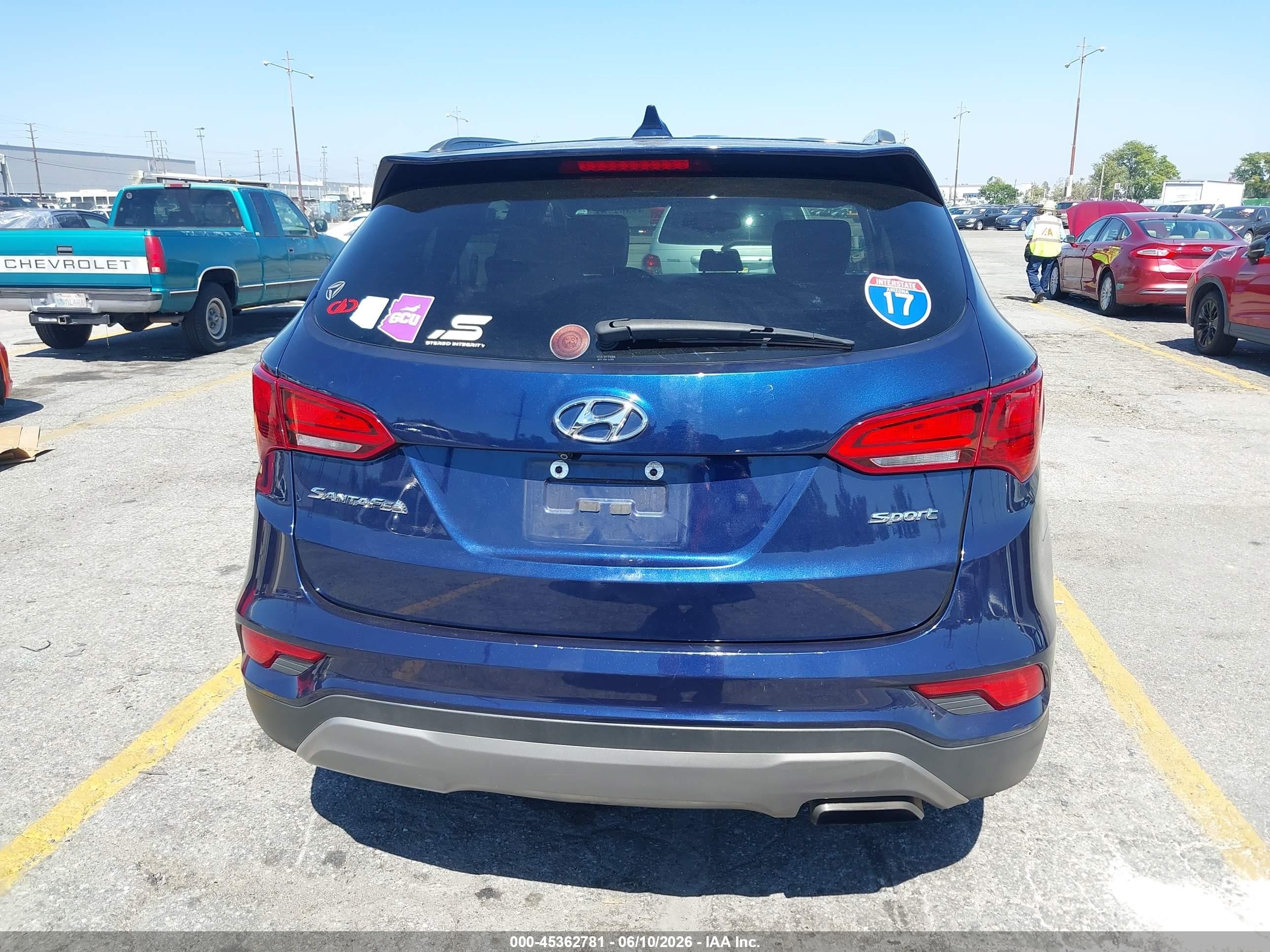 2017 Hyundai Santa Fe Sport 2.4l Blue vin: 5XYZU3LB6HG491397