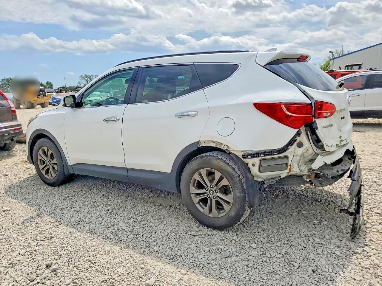 2013 Hyundai Santa Fe Sport 2.4l White vin: 5XYZU3LB7DG061565