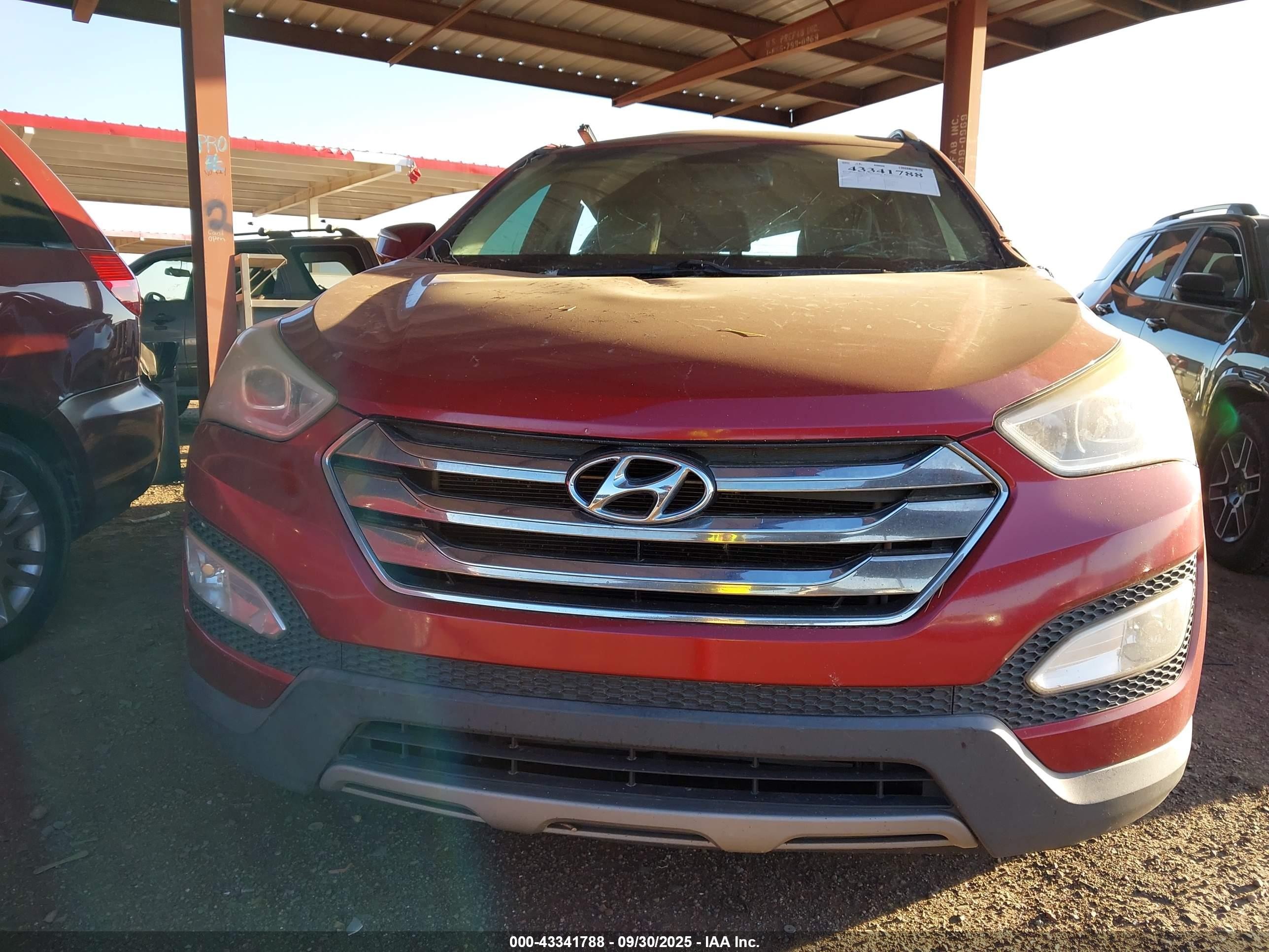 2014 Hyundai Santa Fe Sport 2.4l Красный vin: 5XYZU3LB7EG138422