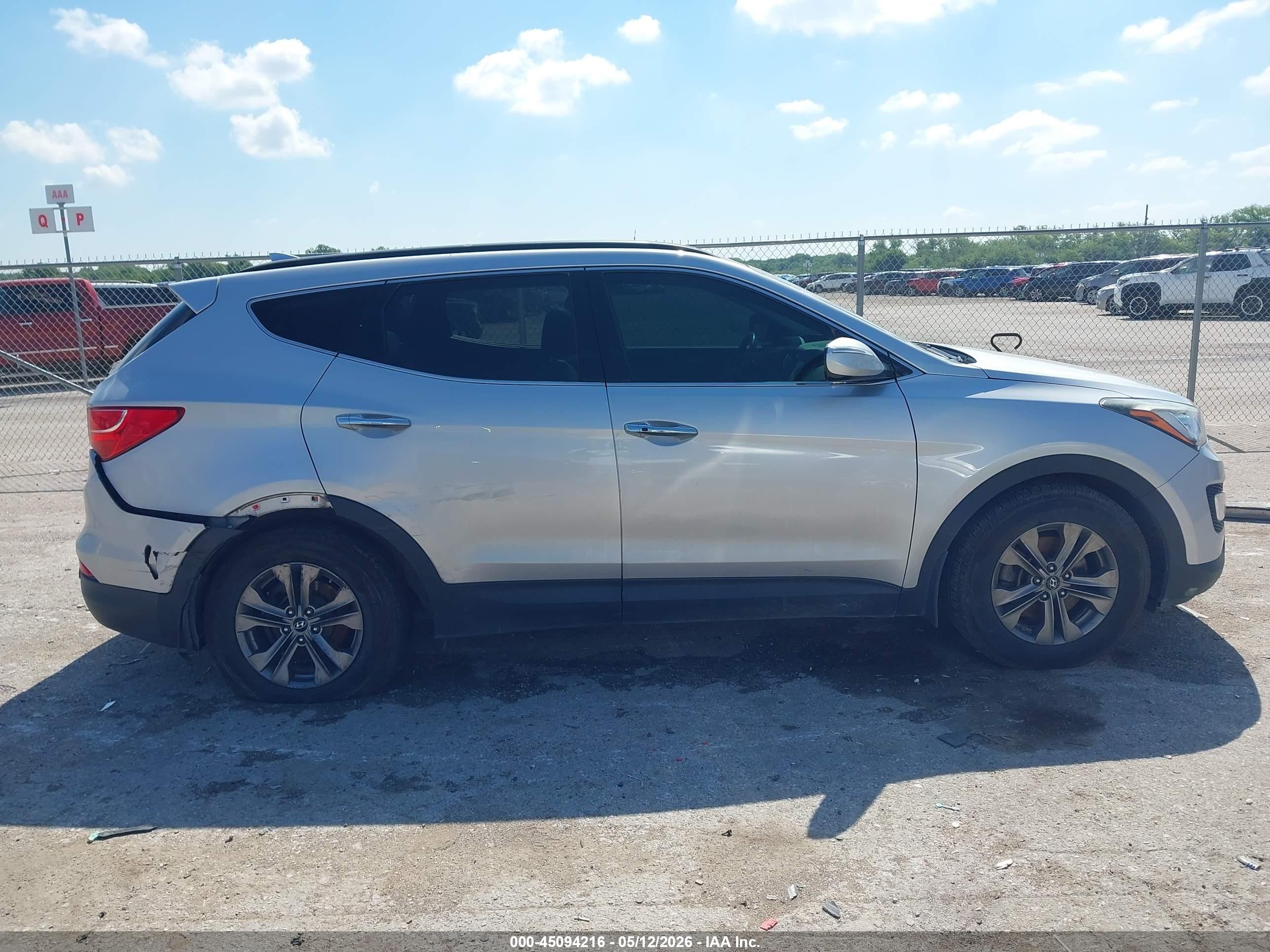 2014 Hyundai Santa Fe Sport 2.4l Silver vin: 5XYZU3LB7EG186194