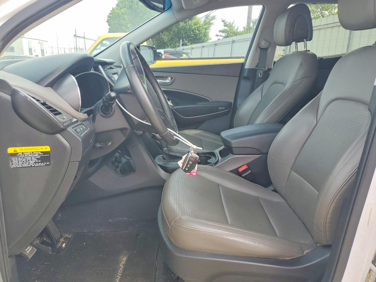 2014 Hyundai Santa Fe Sport 2.4l White vin: 5XYZU3LB7EG218688