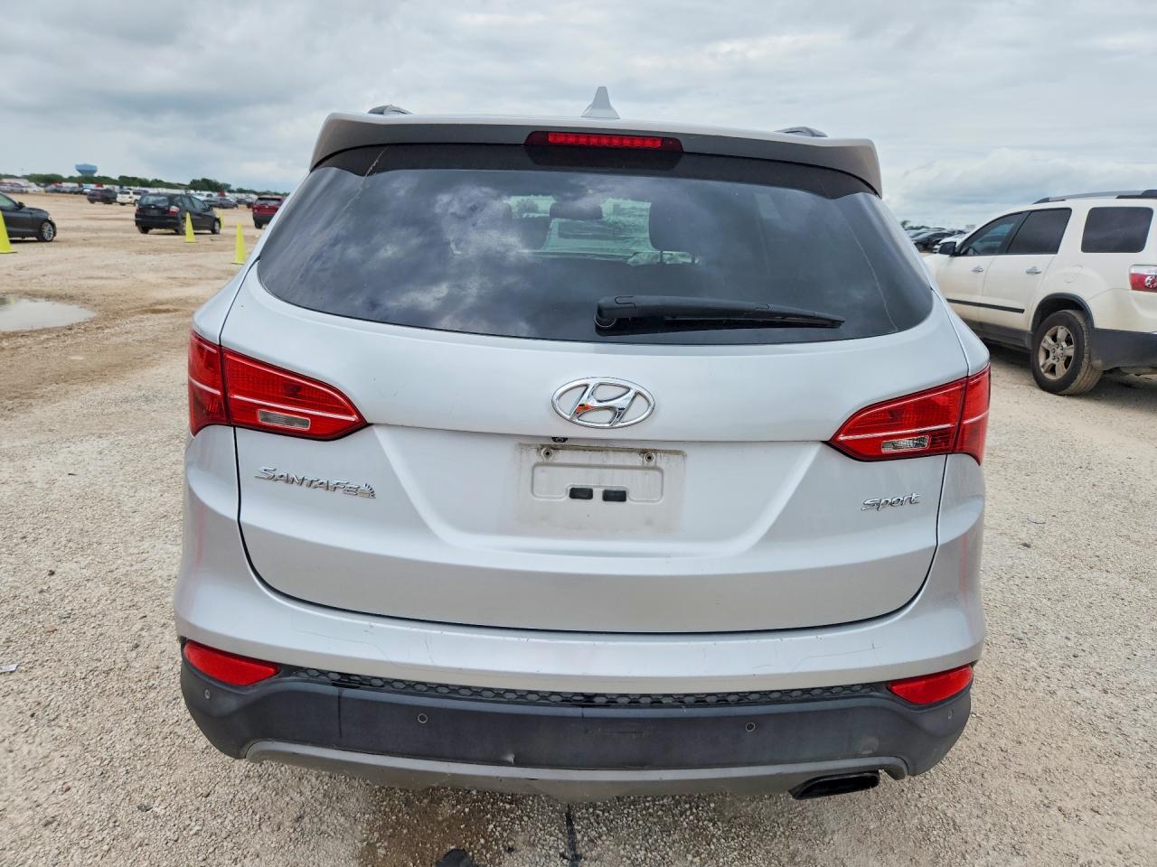 2014 Hyundai Santa Fe Sport 2.4l Silver vin: 5XYZU3LB7EG220344