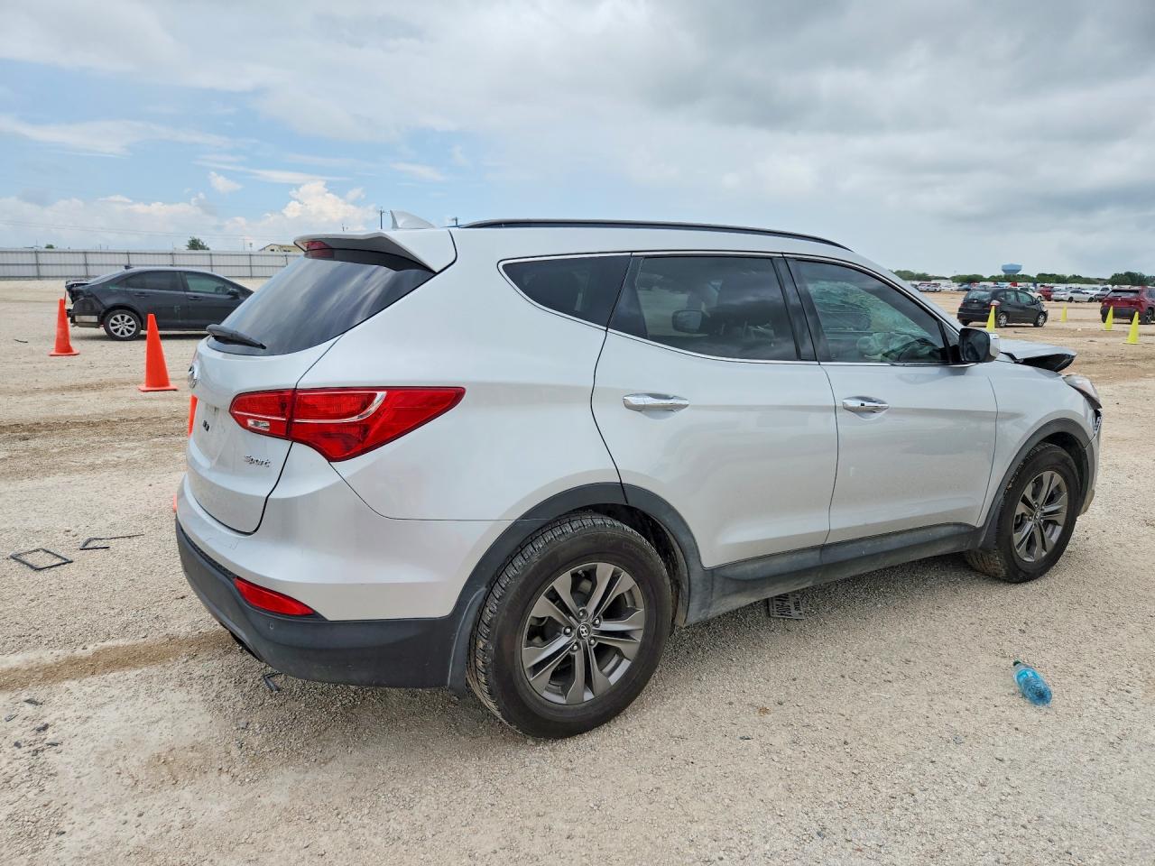 2014 Hyundai Santa Fe Sport 2.4l Silver vin: 5XYZU3LB7EG220344