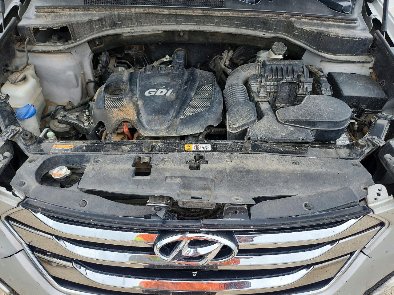 2014 Hyundai Santa Fe Sport 2.4l Silver vin: 5XYZU3LB7EG220344