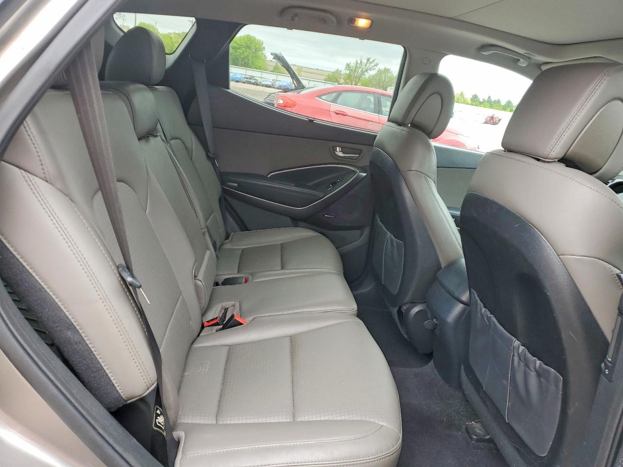 2014 Hyundai Santa Fe Sport 2.4l Серебряный vin: 5XYZU3LB7EG229352