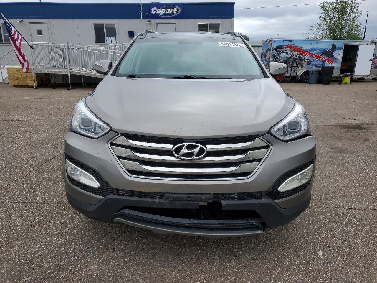 2014 Hyundai Santa Fe Sport 2.4l Серебряный vin: 5XYZU3LB7EG229352