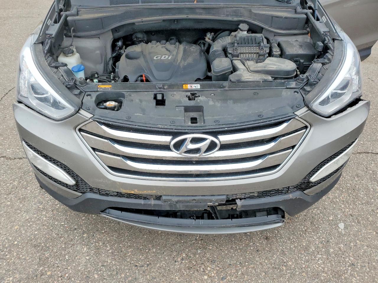 2014 Hyundai Santa Fe Sport 2.4l Серебряный vin: 5XYZU3LB7EG229352