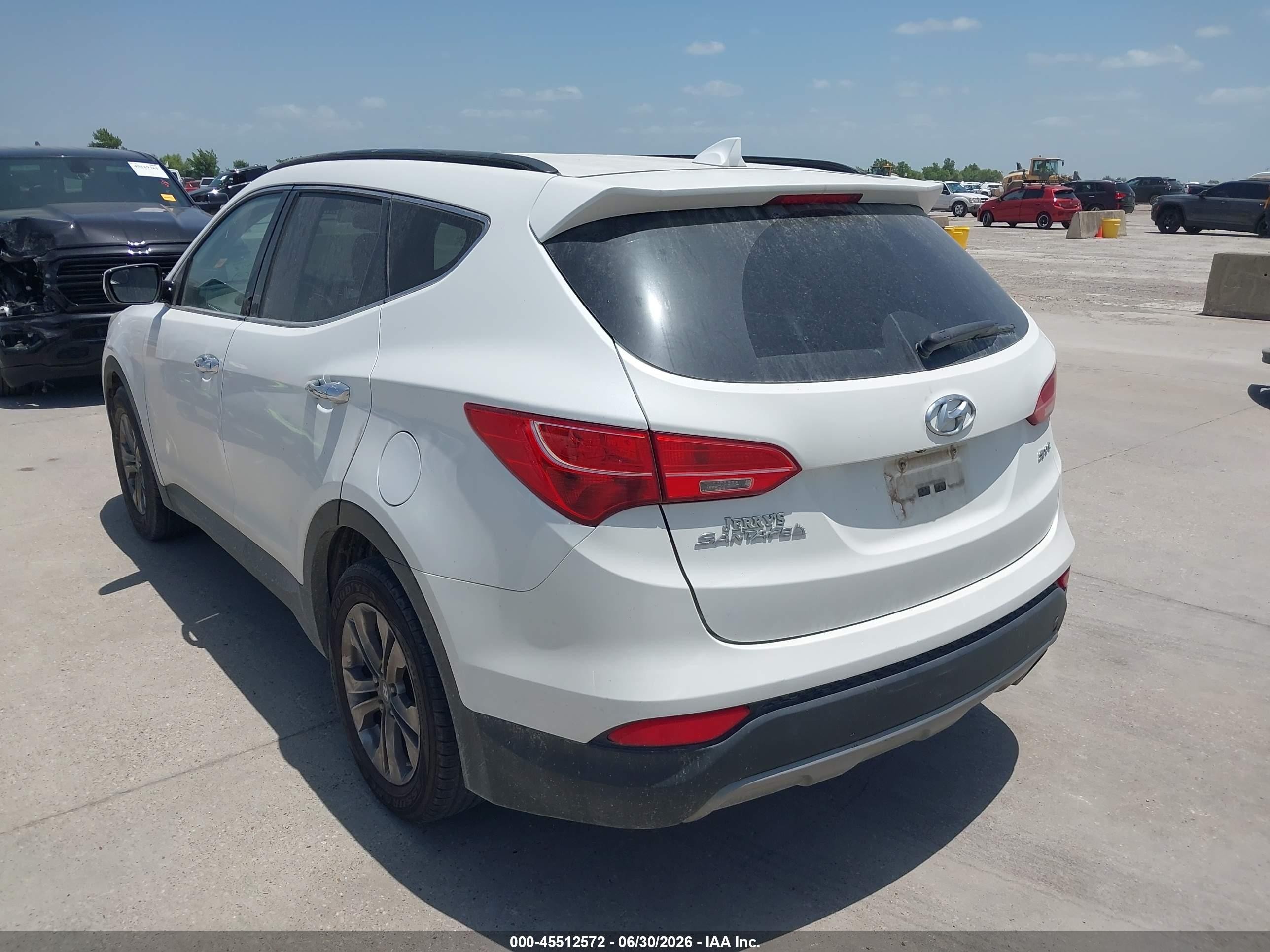 2015 Hyundai Santa Fe Sport 2.4l White vin: 5XYZU3LB7FG264913