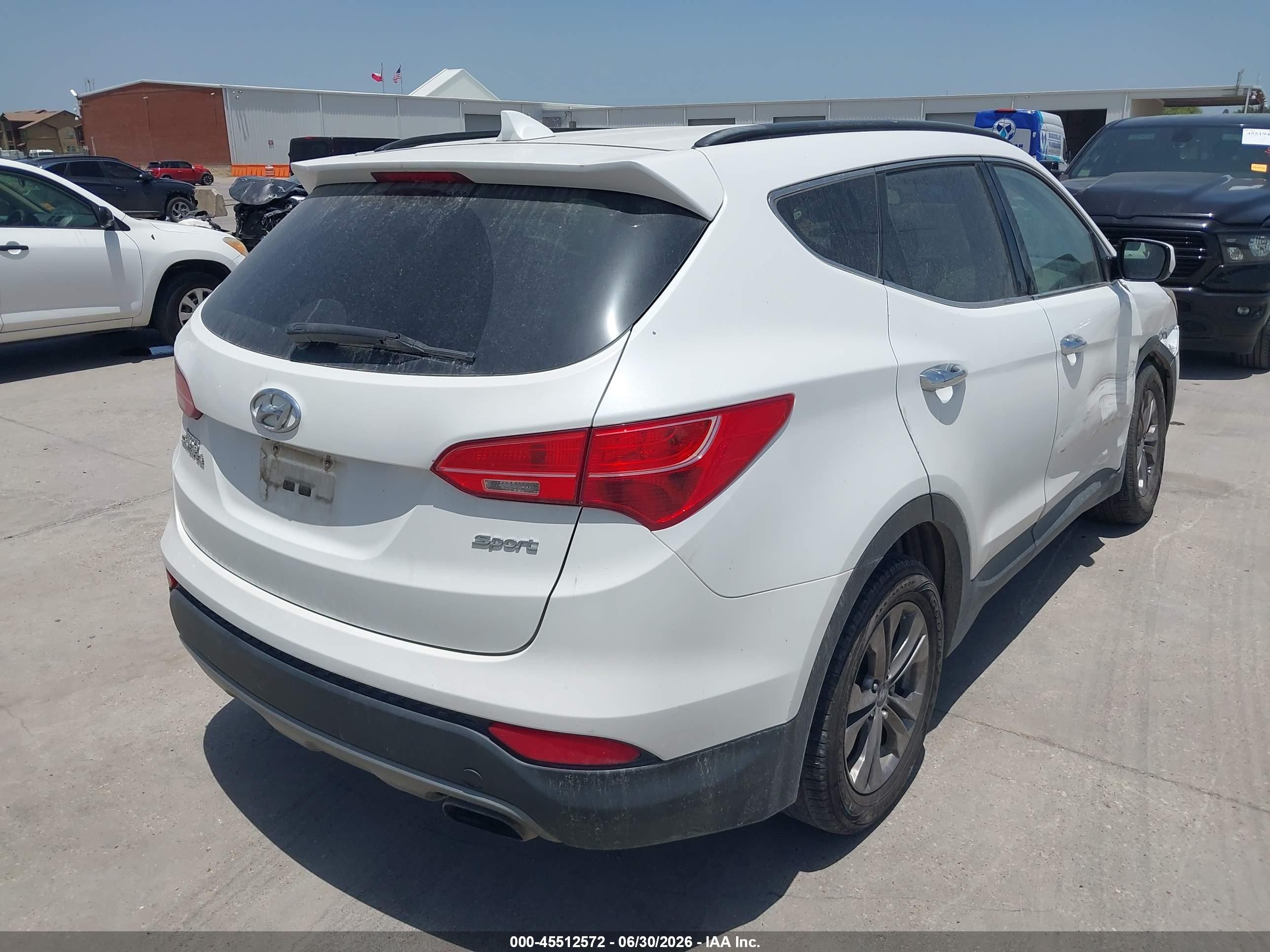 2015 Hyundai Santa Fe Sport 2.4l White vin: 5XYZU3LB7FG264913