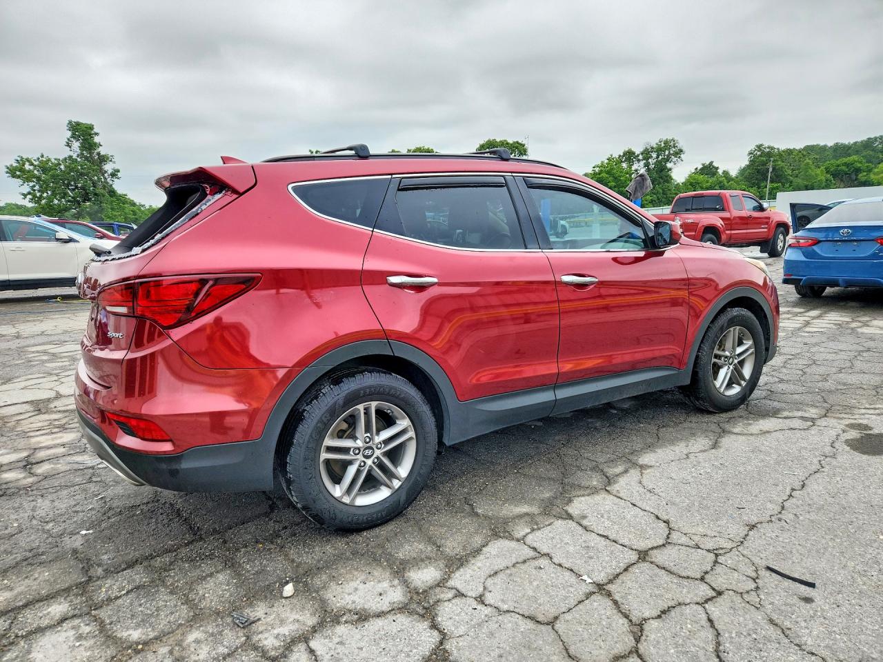 2017 Hyundai Santa Fe Sport 2.4l Red vin: 5XYZU3LB7HG435906