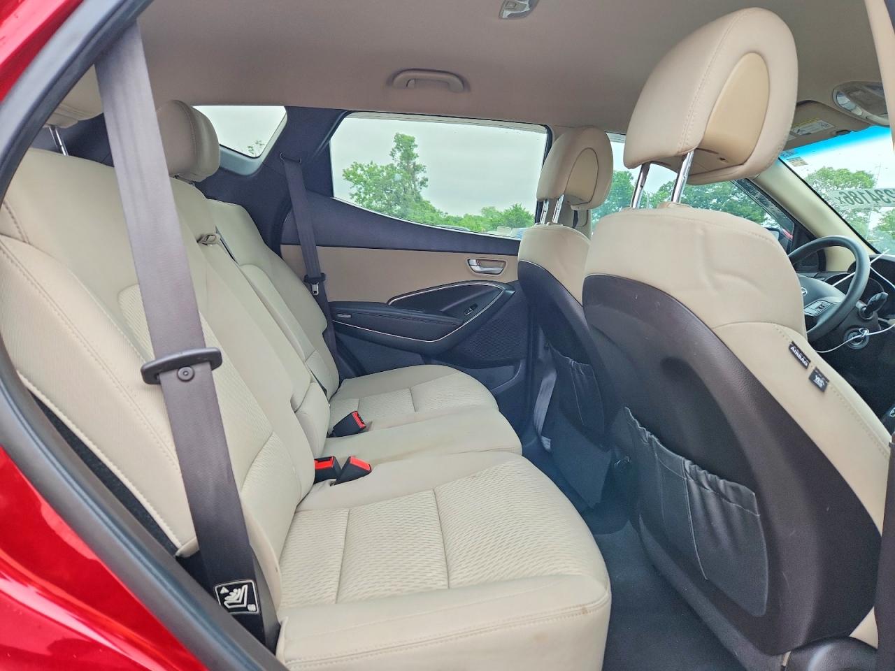 2017 Hyundai Santa Fe Sport 2.4l Red vin: 5XYZU3LB7HG435906