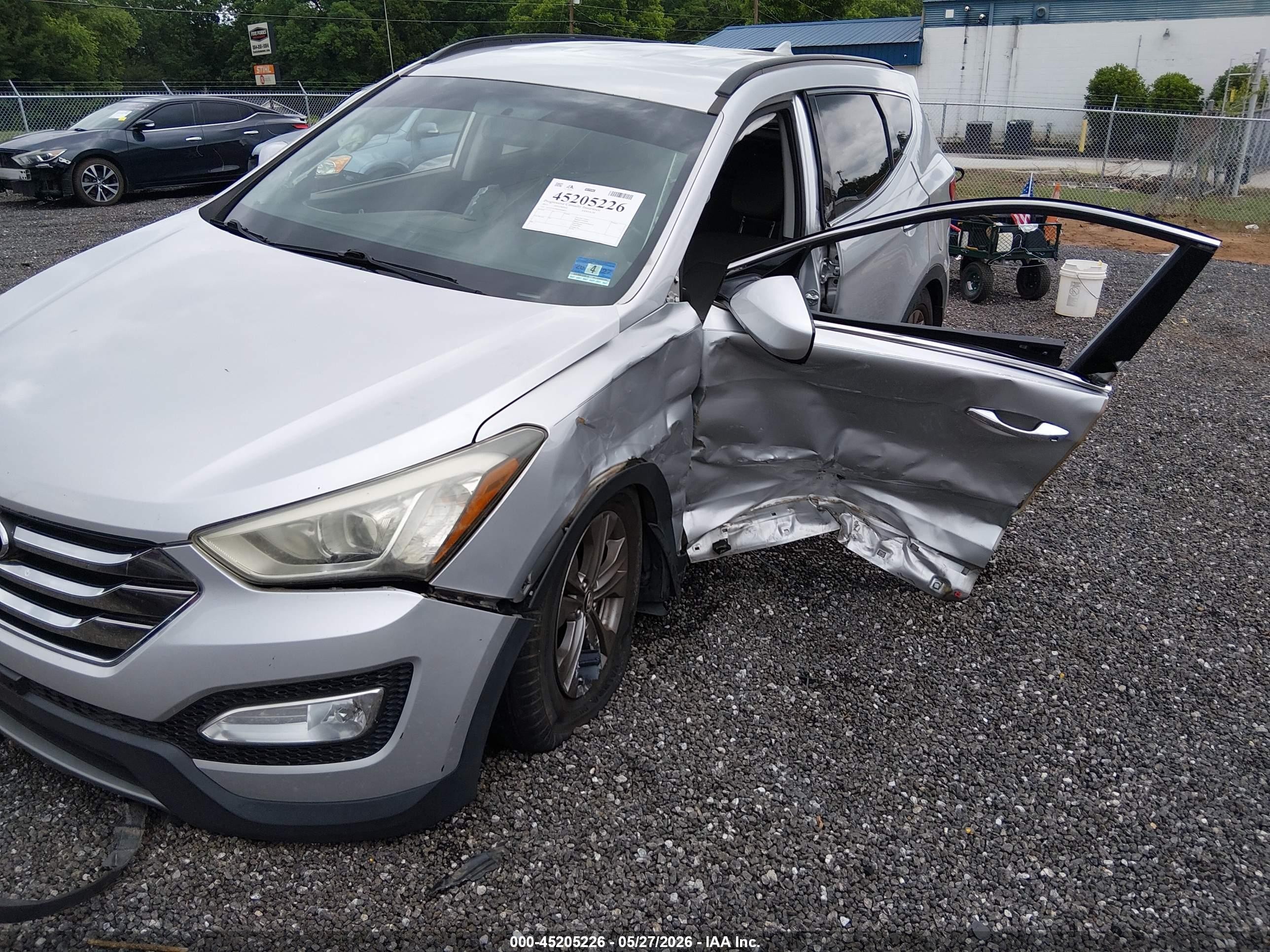 2013 Hyundai Santa Fe Sport Silver vin: 5XYZU3LB8DG044810