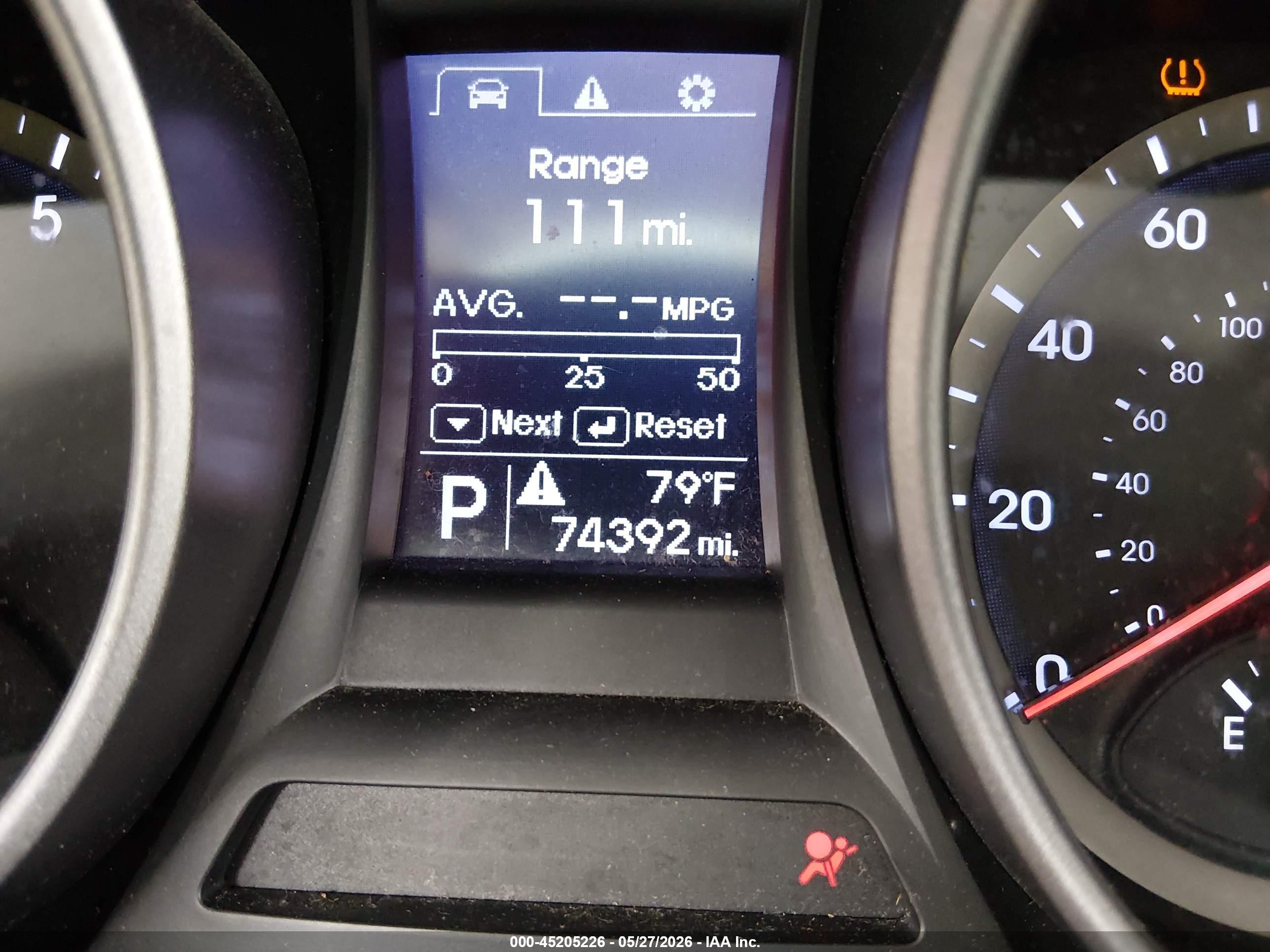2013 Hyundai Santa Fe Sport Silver vin: 5XYZU3LB8DG044810