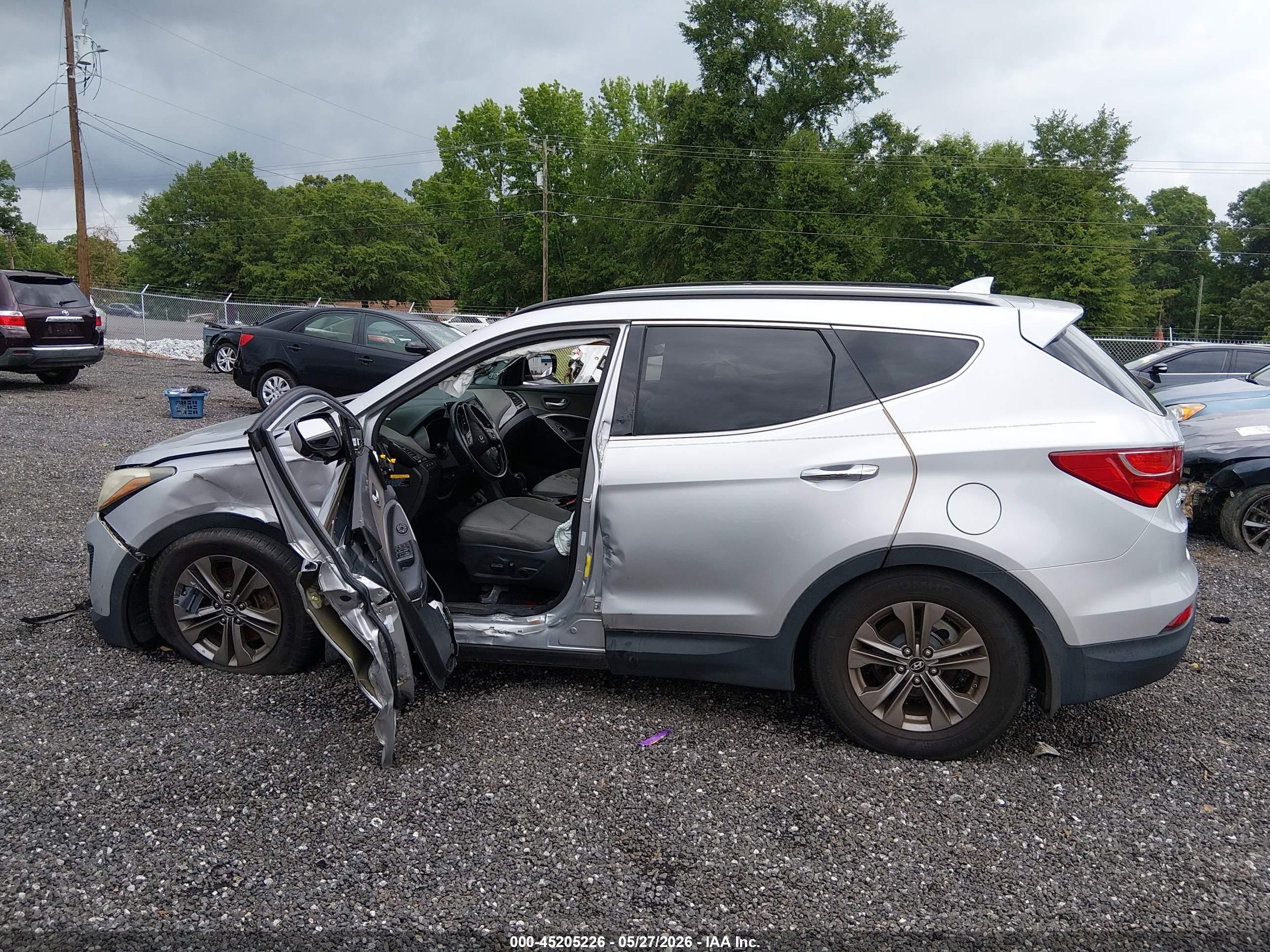2013 Hyundai Santa Fe Sport Silver vin: 5XYZU3LB8DG044810