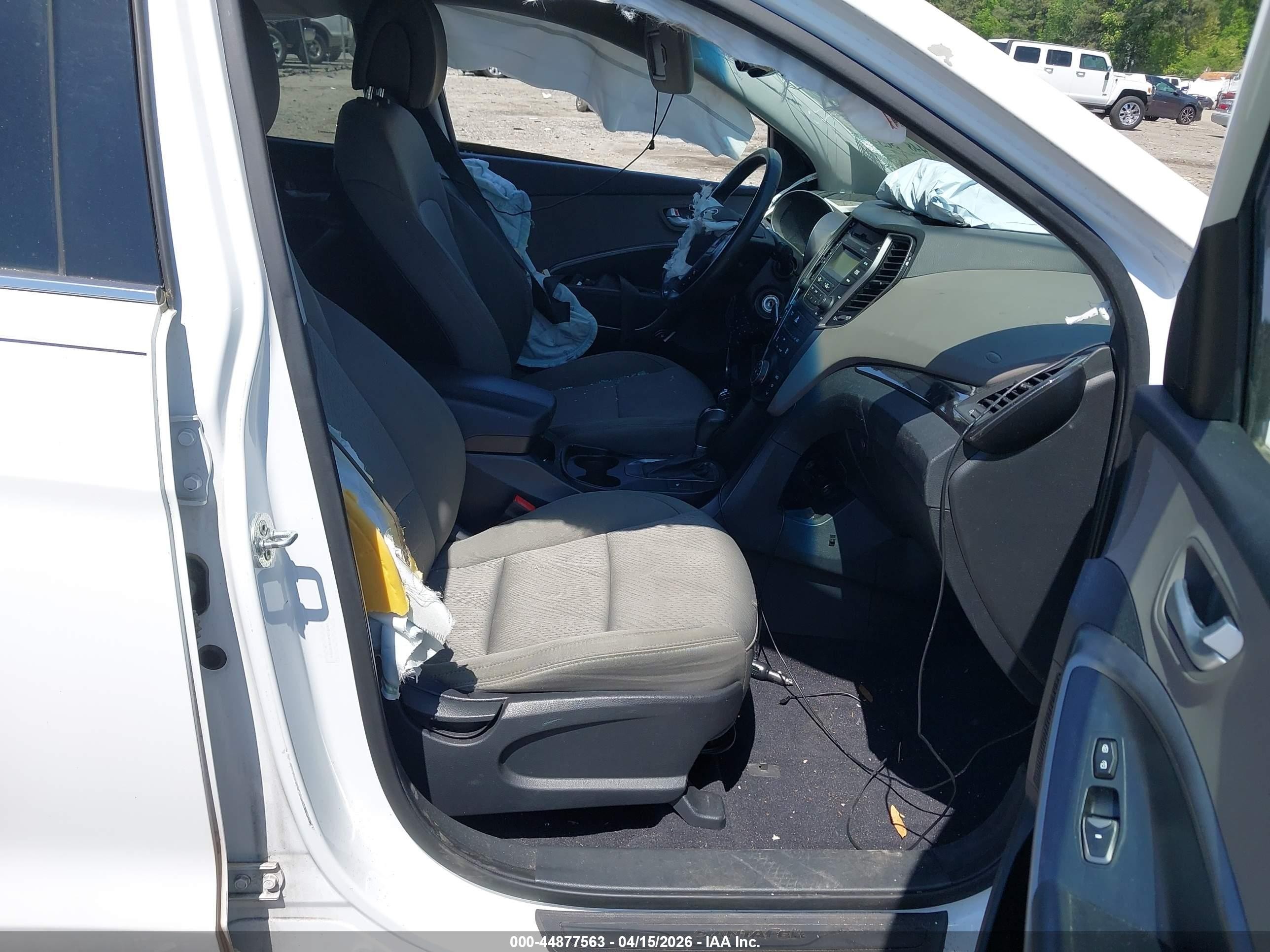 2013 Hyundai Santa Fe Sport White vin: 5XYZU3LB8DG123958