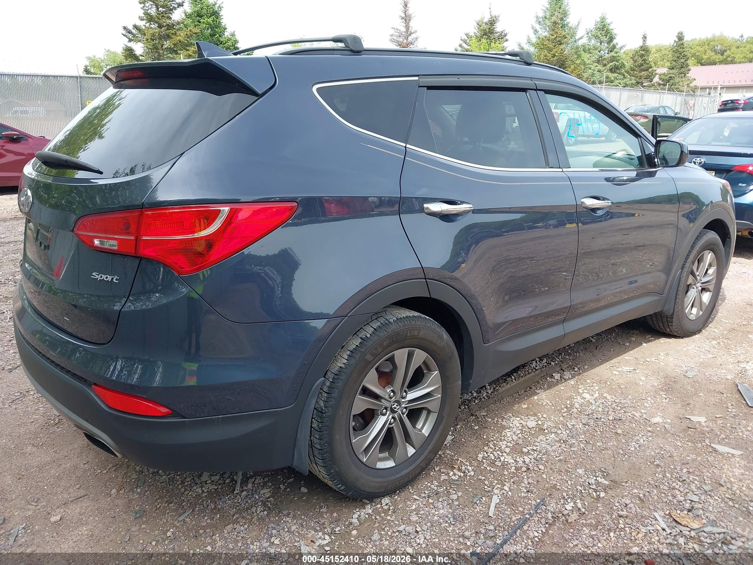 2014 Hyundai Santa Fe Sport 2.4l Blue vin: 5XYZU3LB8EG156086