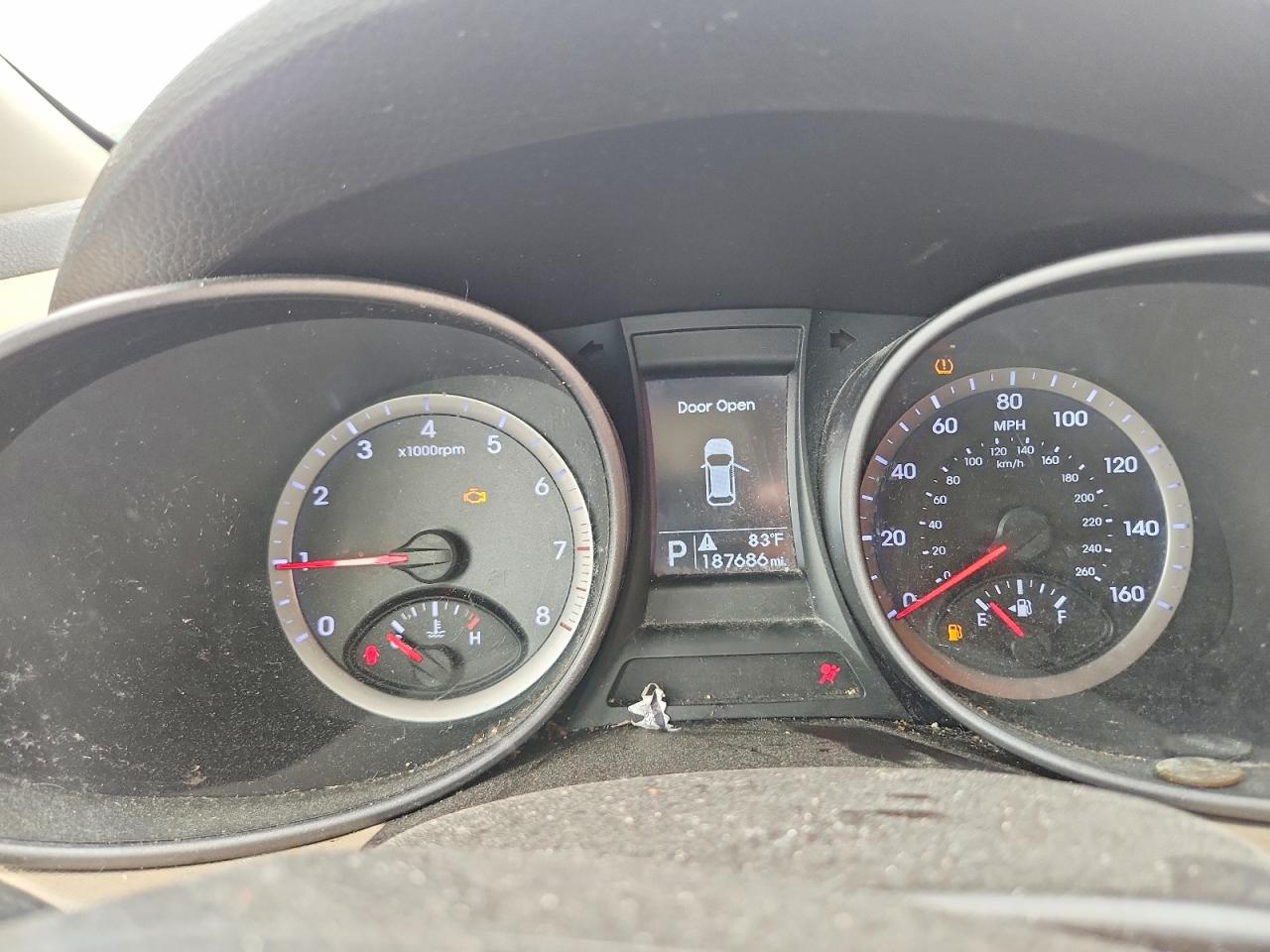 2014 Hyundai Santa Fe Sport 2.4l White vin: 5XYZU3LB8EG165550