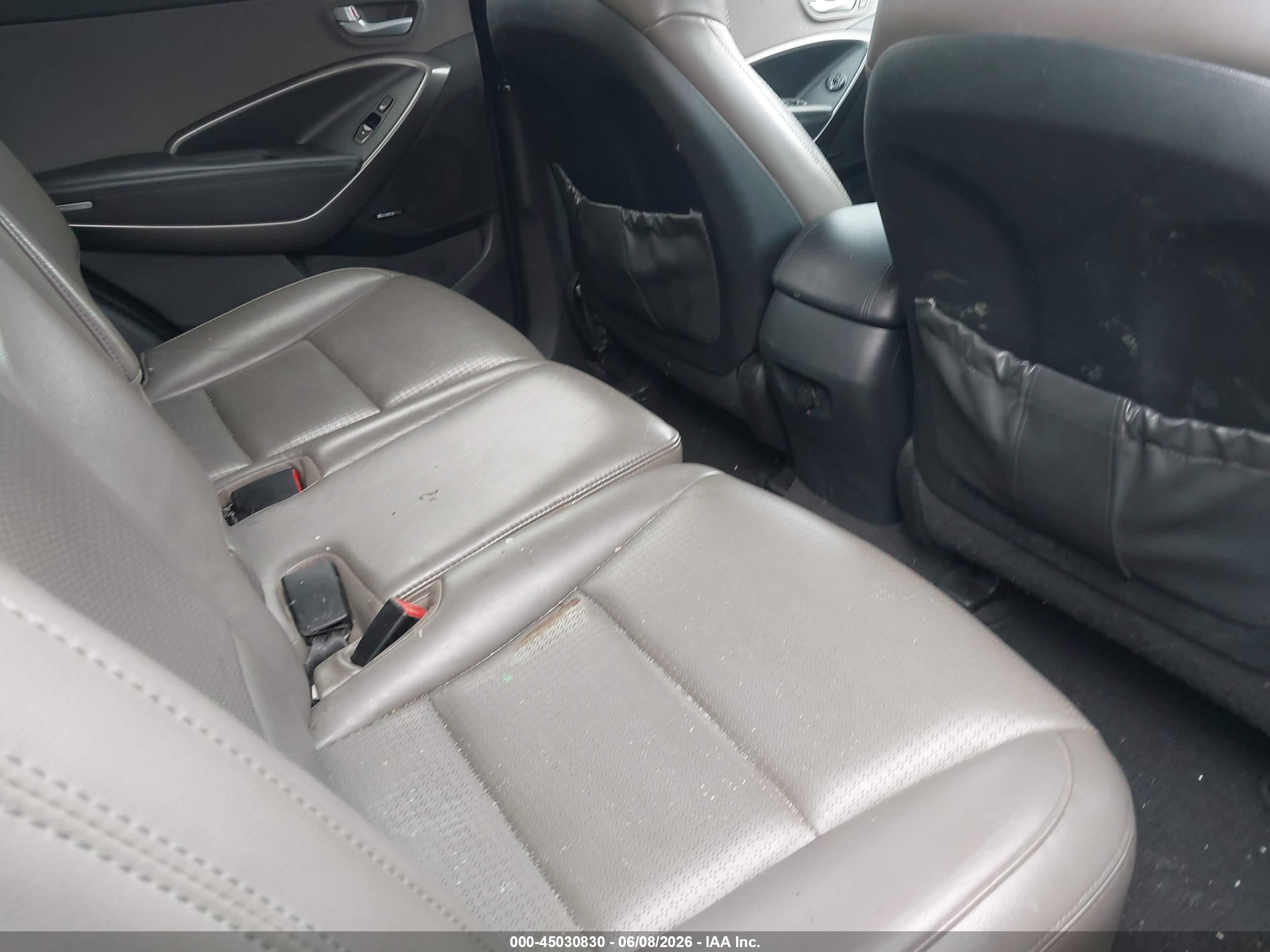 2014 Hyundai Santa Fe Sport 2.4l Черный vin: 5XYZU3LB8EG176290