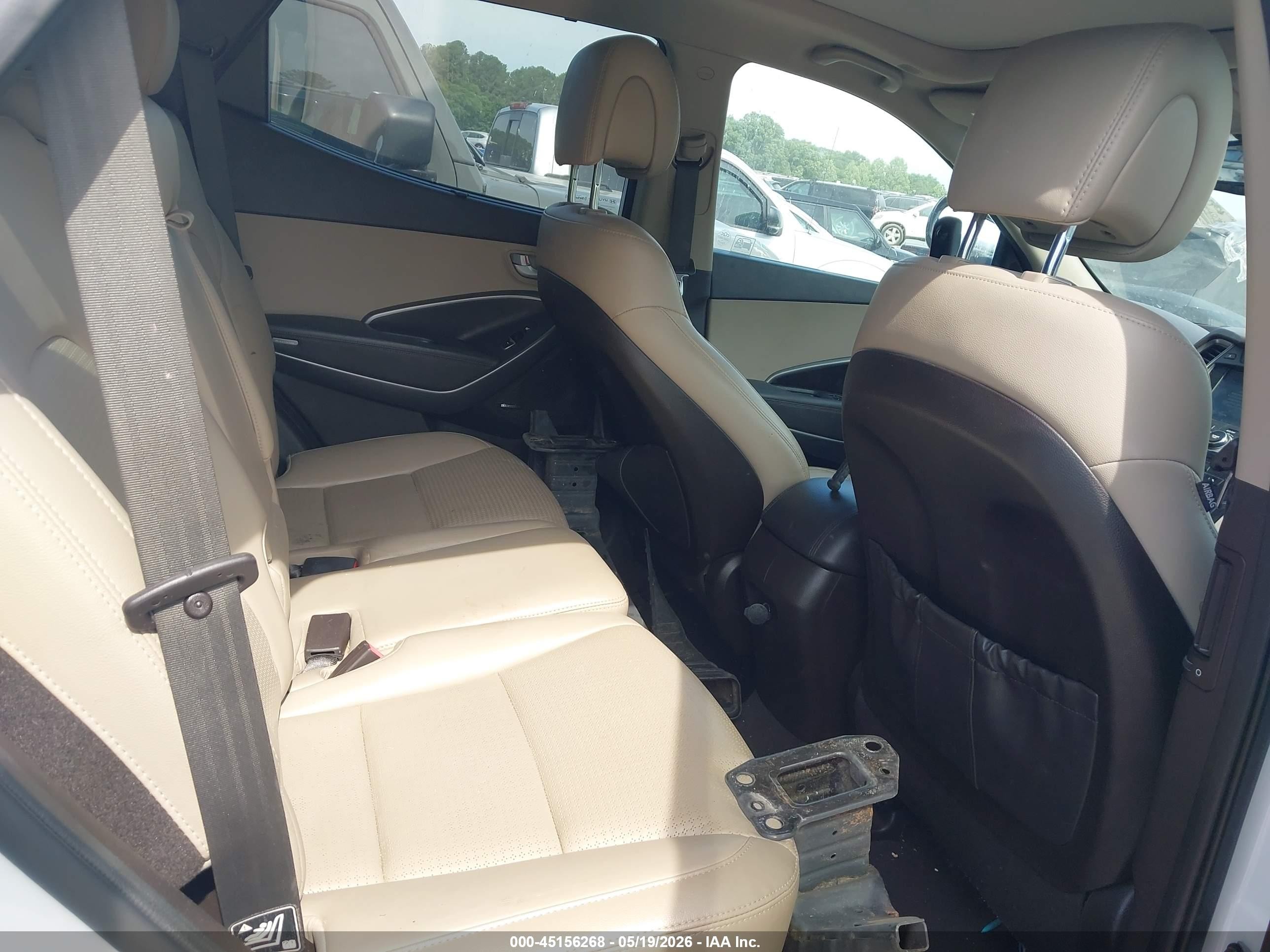 2014 Hyundai Santa Fe Sport 2.4l White vin: 5XYZU3LB8EG187659
