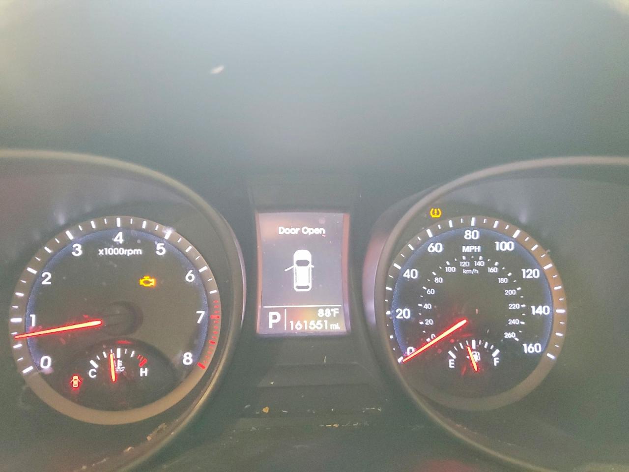 2014 Hyundai Santa Fe Sport 2.4l Red vin: 5XYZU3LB8EG198290