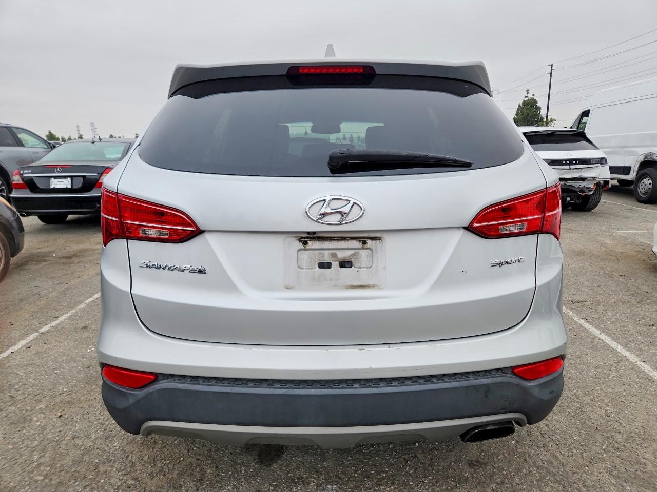2014 Hyundai Santa Fe Sport 2.4l Серебряный vin: 5XYZU3LB8EG216576