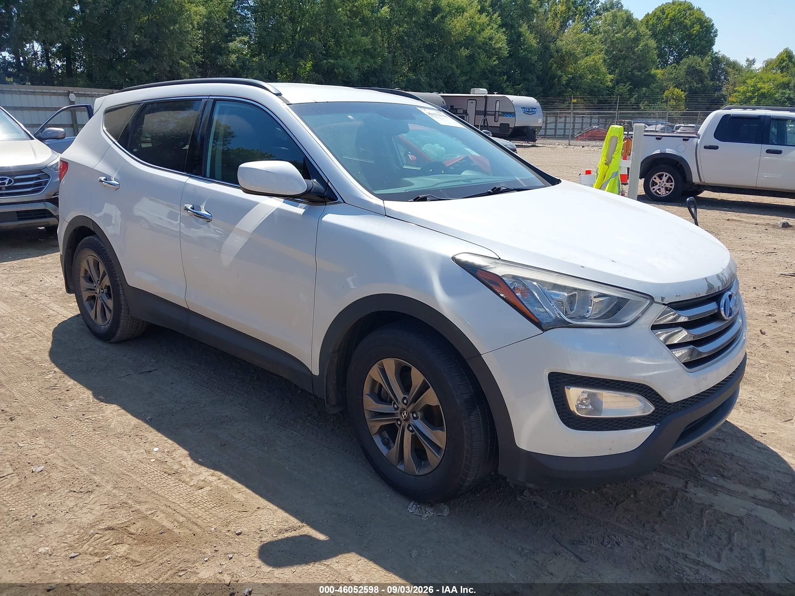 2015 Hyundai Santa Fe Sport 2.4l White vin: 5XYZU3LB8FG238966