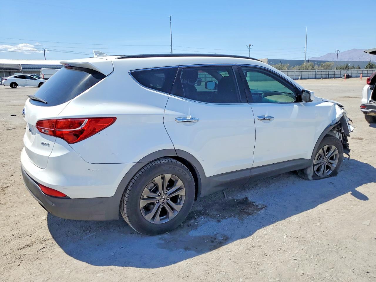 2015 Hyundai Santa Fe Sport 2.4l Серебряный vin: 5XYZU3LB8FG239020