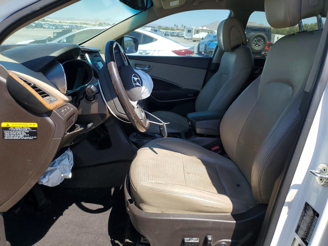 2015 Hyundai Santa Fe Sport 2.4l Серебряный vin: 5XYZU3LB8FG239020