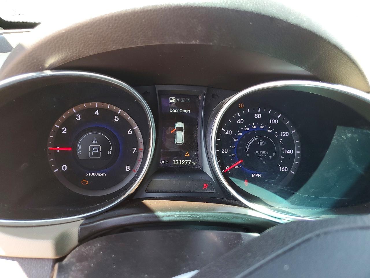 2015 Hyundai Santa Fe Sport 2.4l Серебряный vin: 5XYZU3LB8FG239020