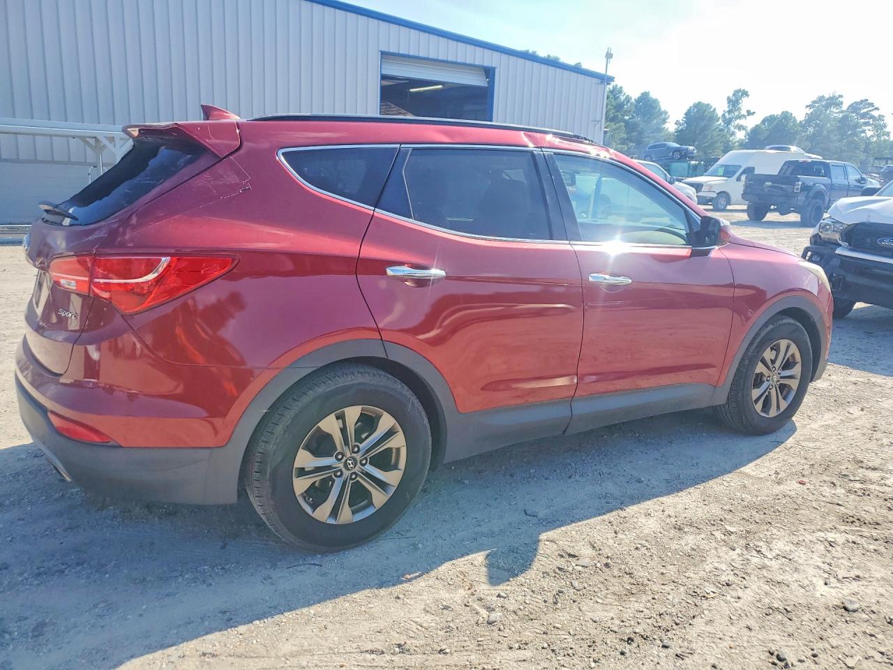 2013 Hyundai Santa Fe Sport 2.4l Red vin: 5XYZU3LB9DG072888
