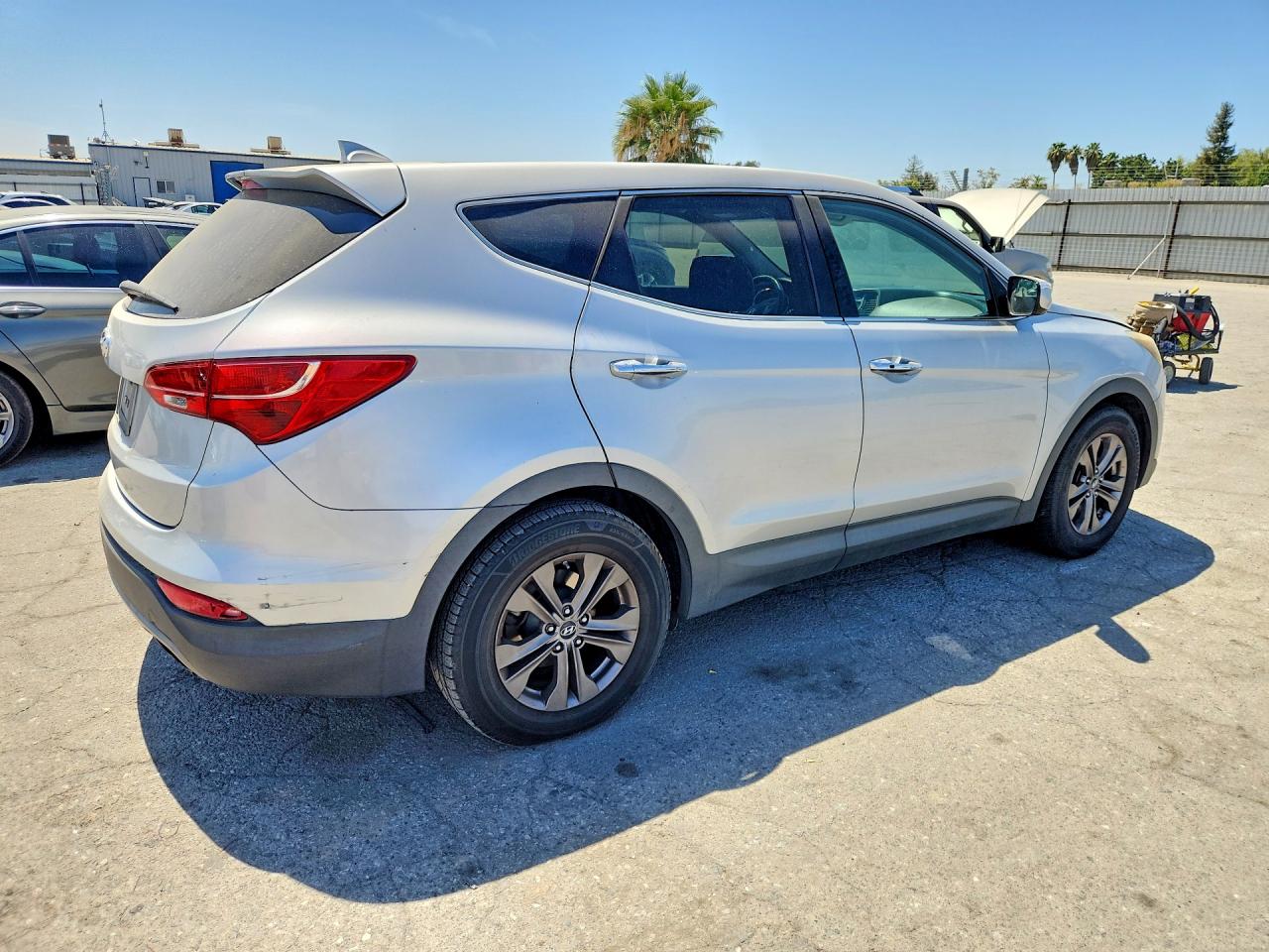 2013 Hyundai Santa Fe Sport 2.4l Серебряный vin: 5XYZU3LB9DG094874