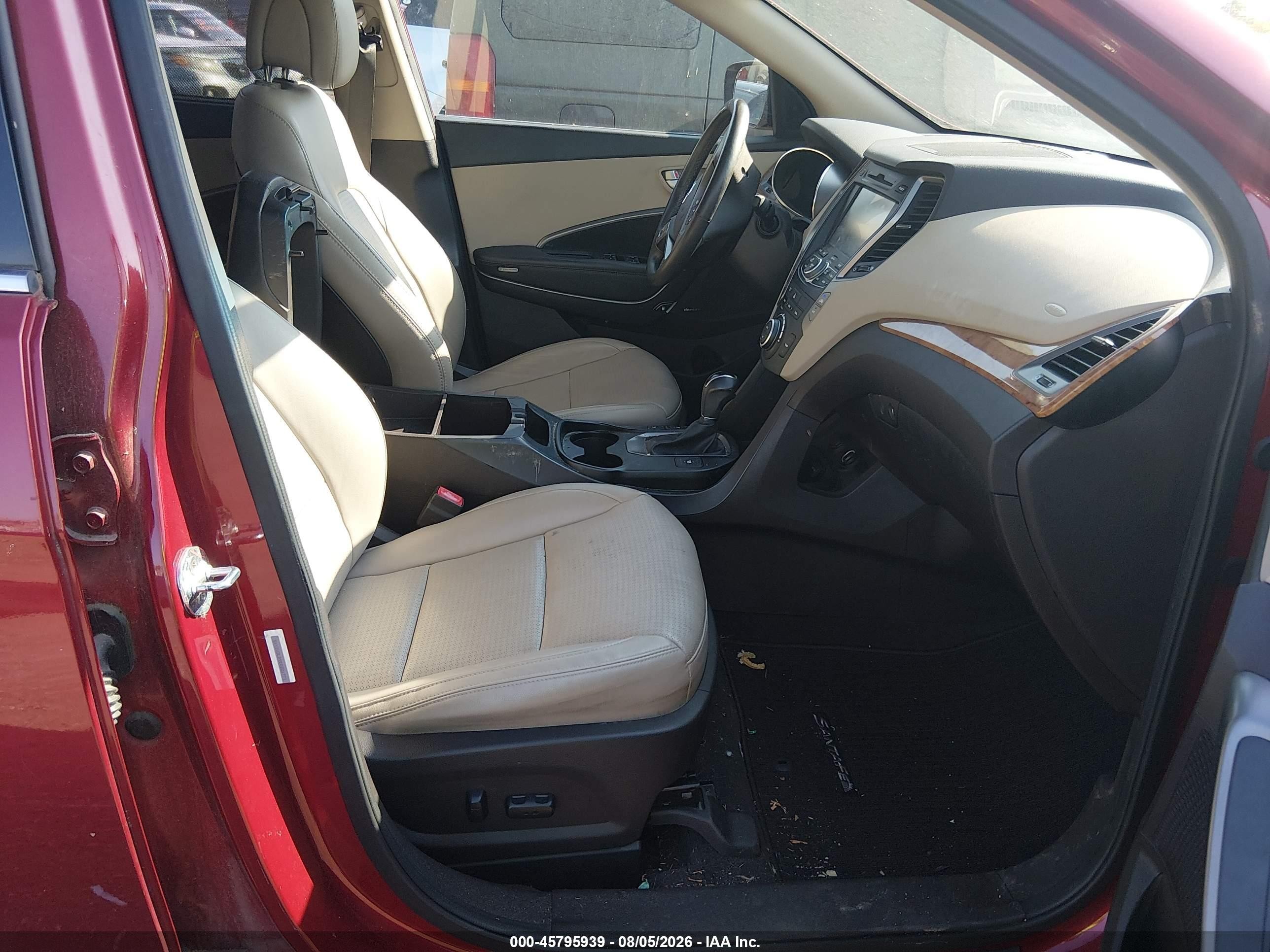 2014 Hyundai Santa Fe Sport 2.4l Красный vin: 5XYZU3LB9EG221771