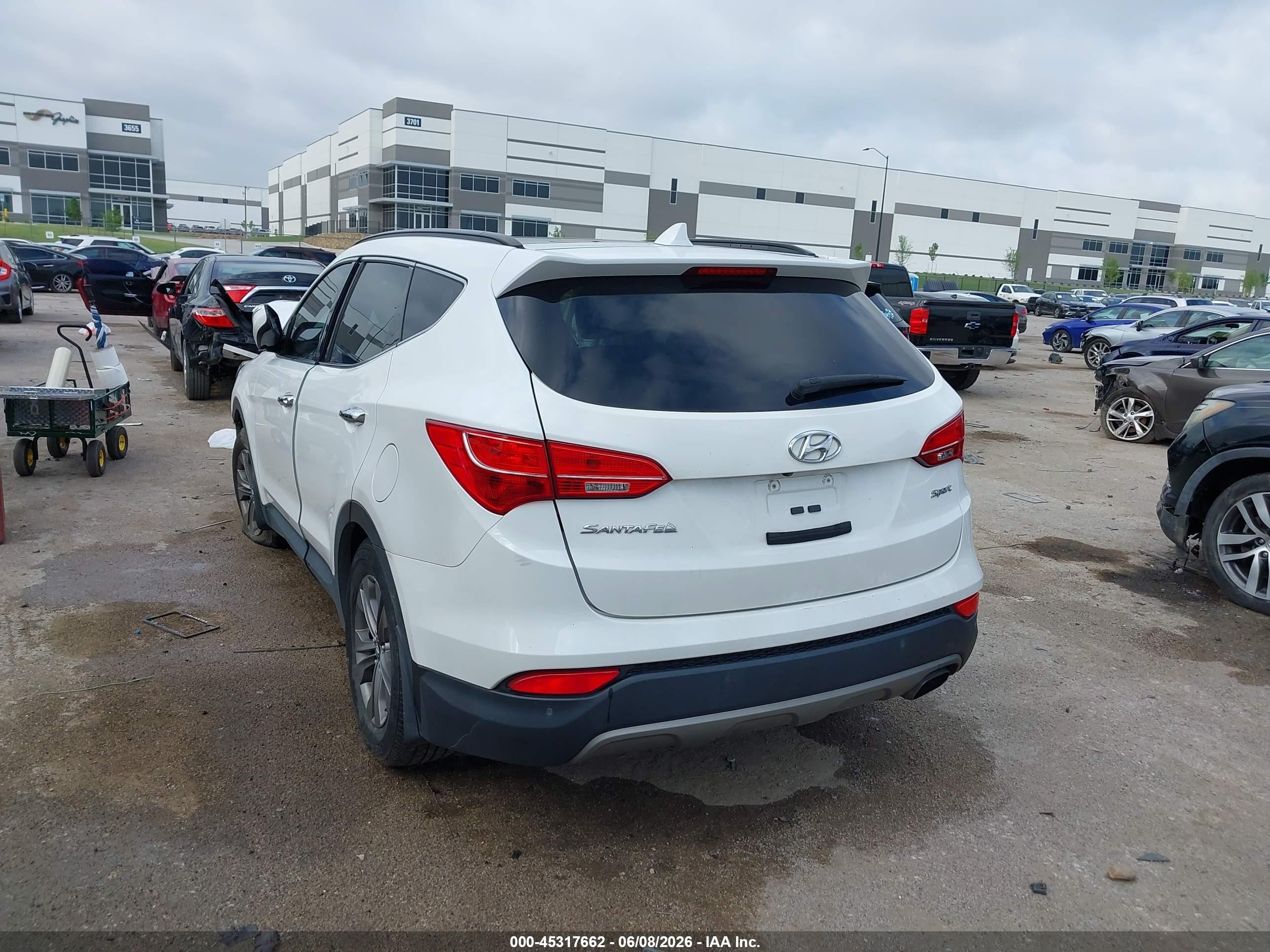 2015 Hyundai Santa Fe Sport 2.4l Белый vin: 5XYZU3LB9FG237664