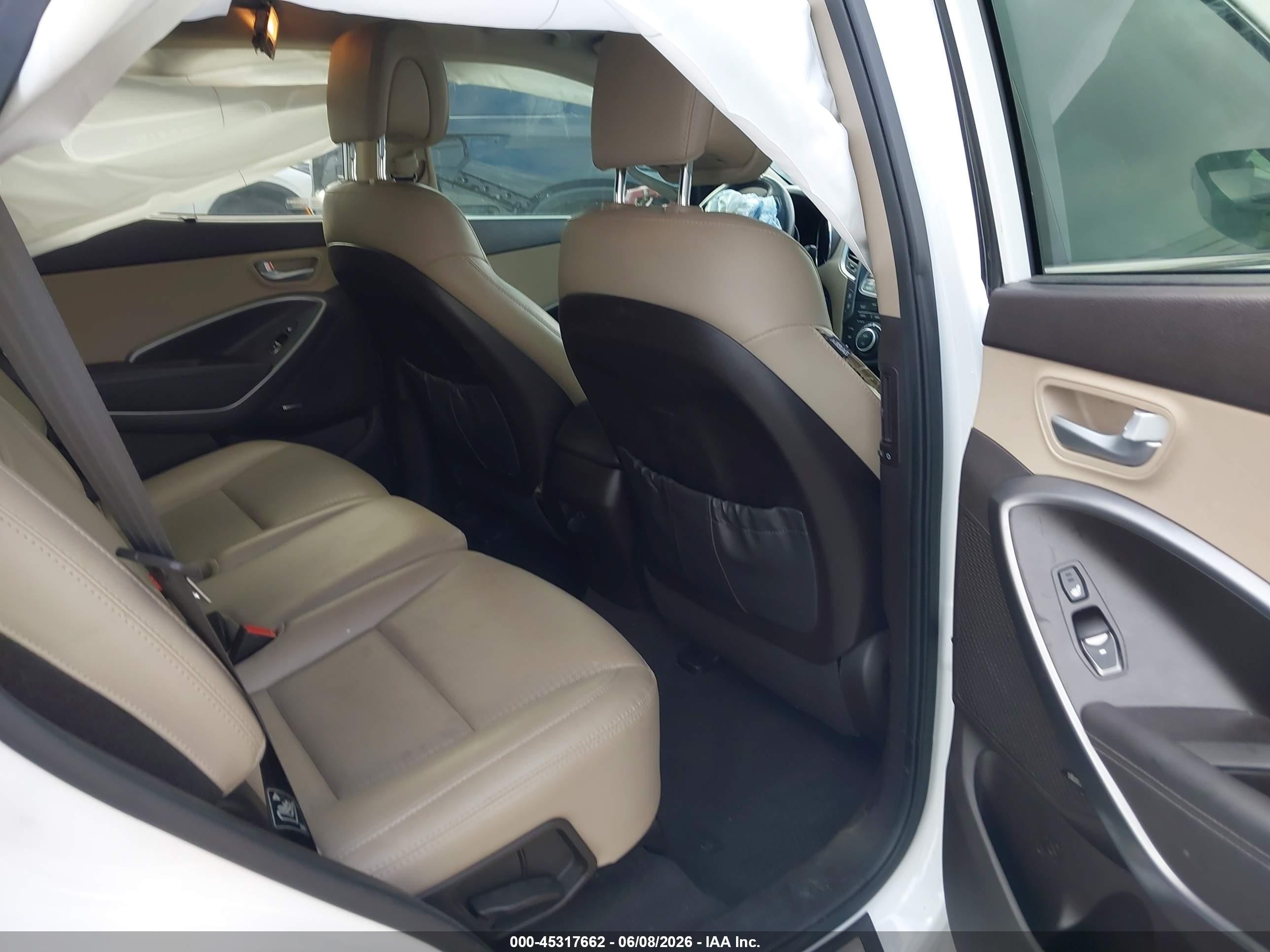 2015 Hyundai Santa Fe Sport 2.4l Белый vin: 5XYZU3LB9FG237664