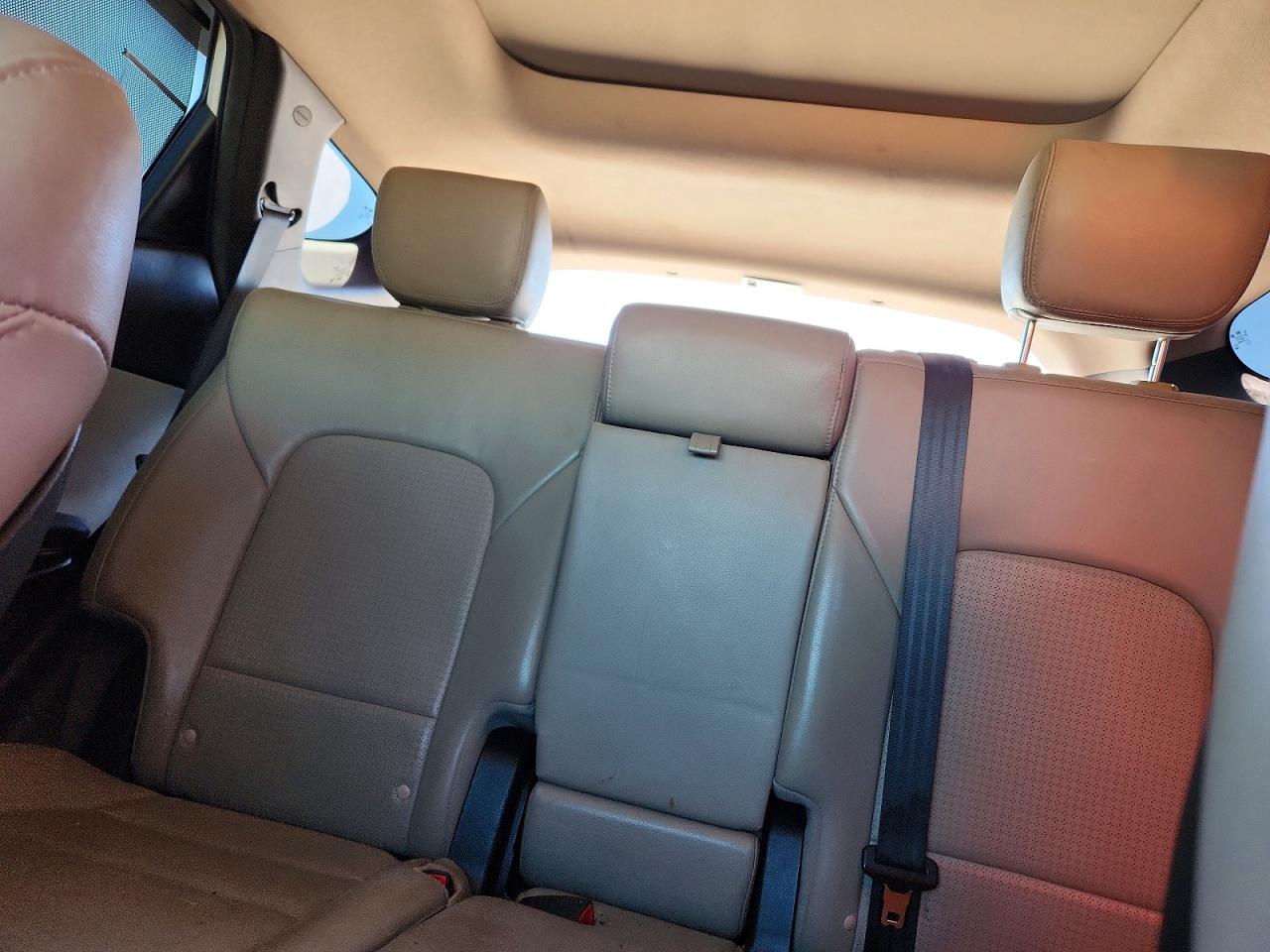 2015 Hyundai Santa Fe Sport 2.4l Белый vin: 5XYZU3LB9FG264301