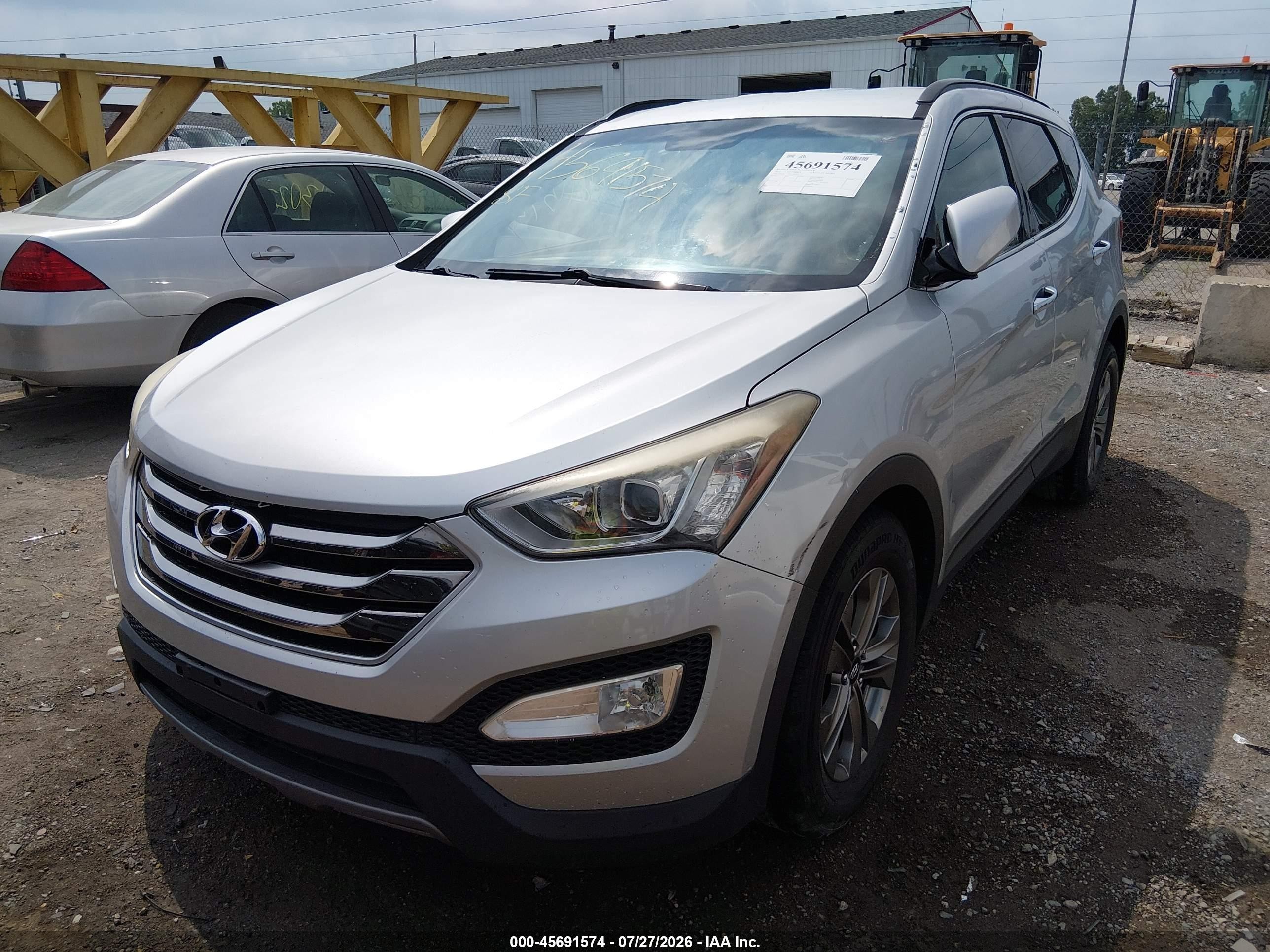 2015 Hyundai Santa Fe Sport 2.4l Silver vin: 5XYZU3LB9FG265612