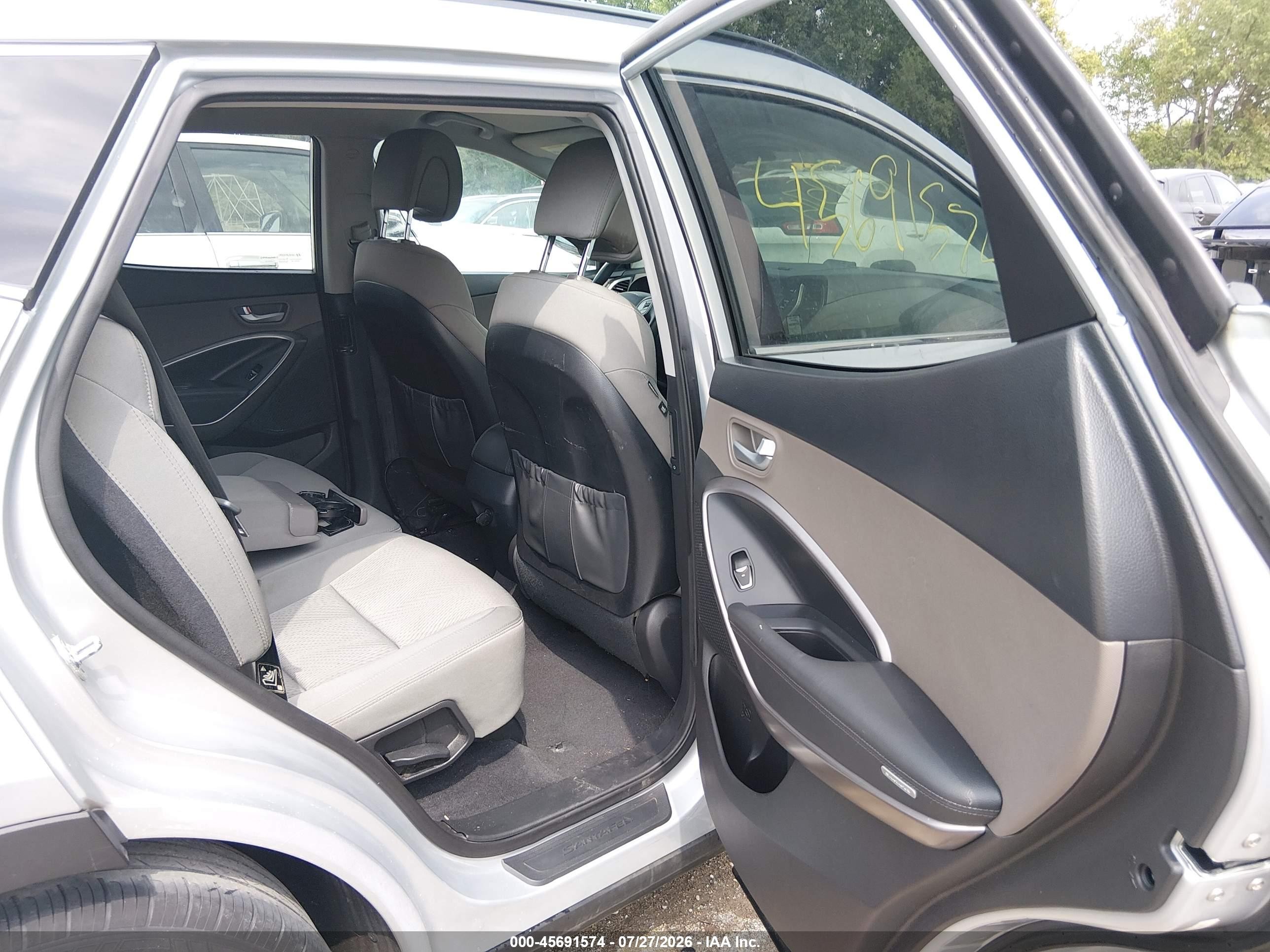 2015 Hyundai Santa Fe Sport 2.4l Silver vin: 5XYZU3LB9FG265612