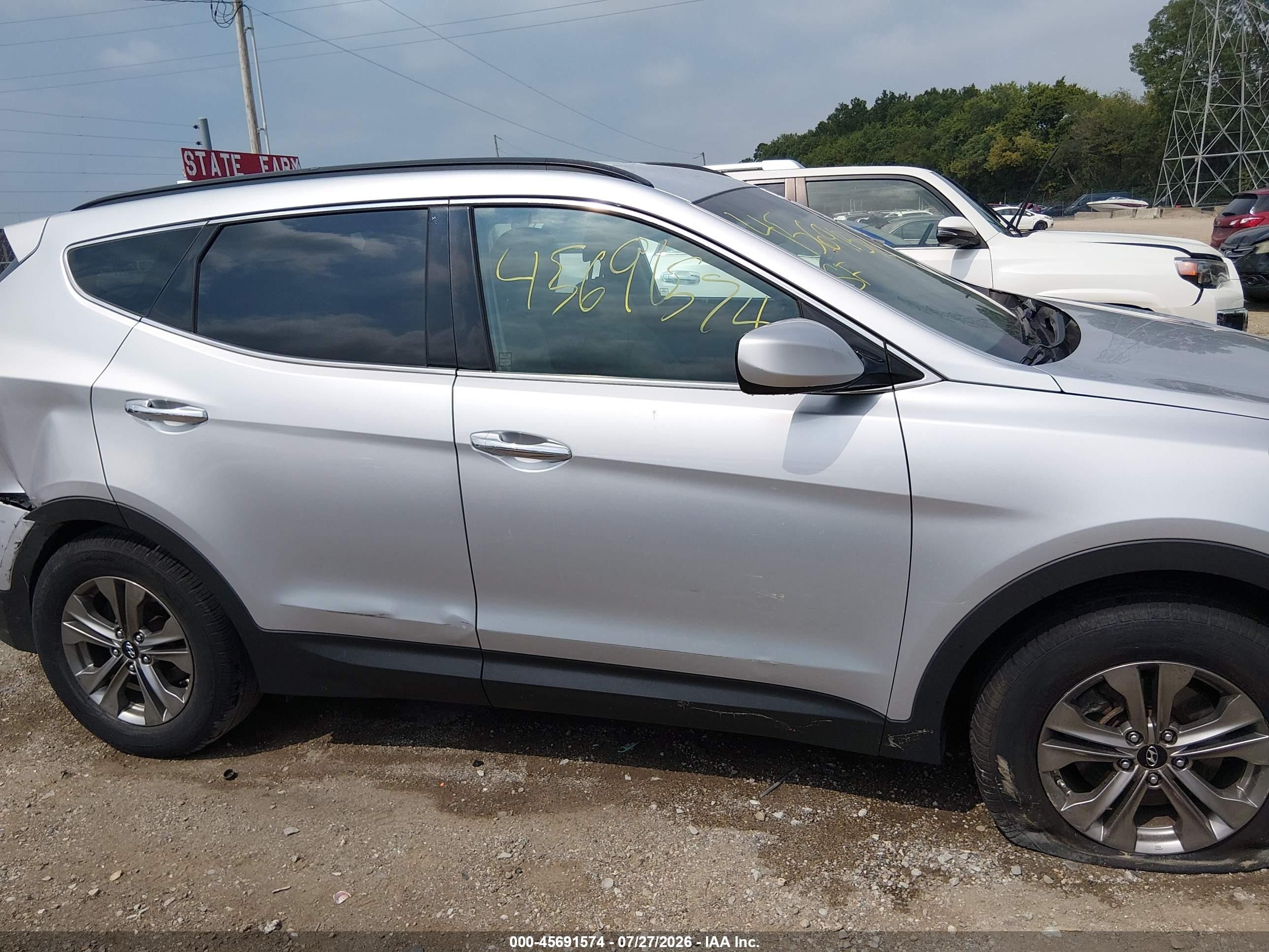 2015 Hyundai Santa Fe Sport 2.4l Silver vin: 5XYZU3LB9FG265612
