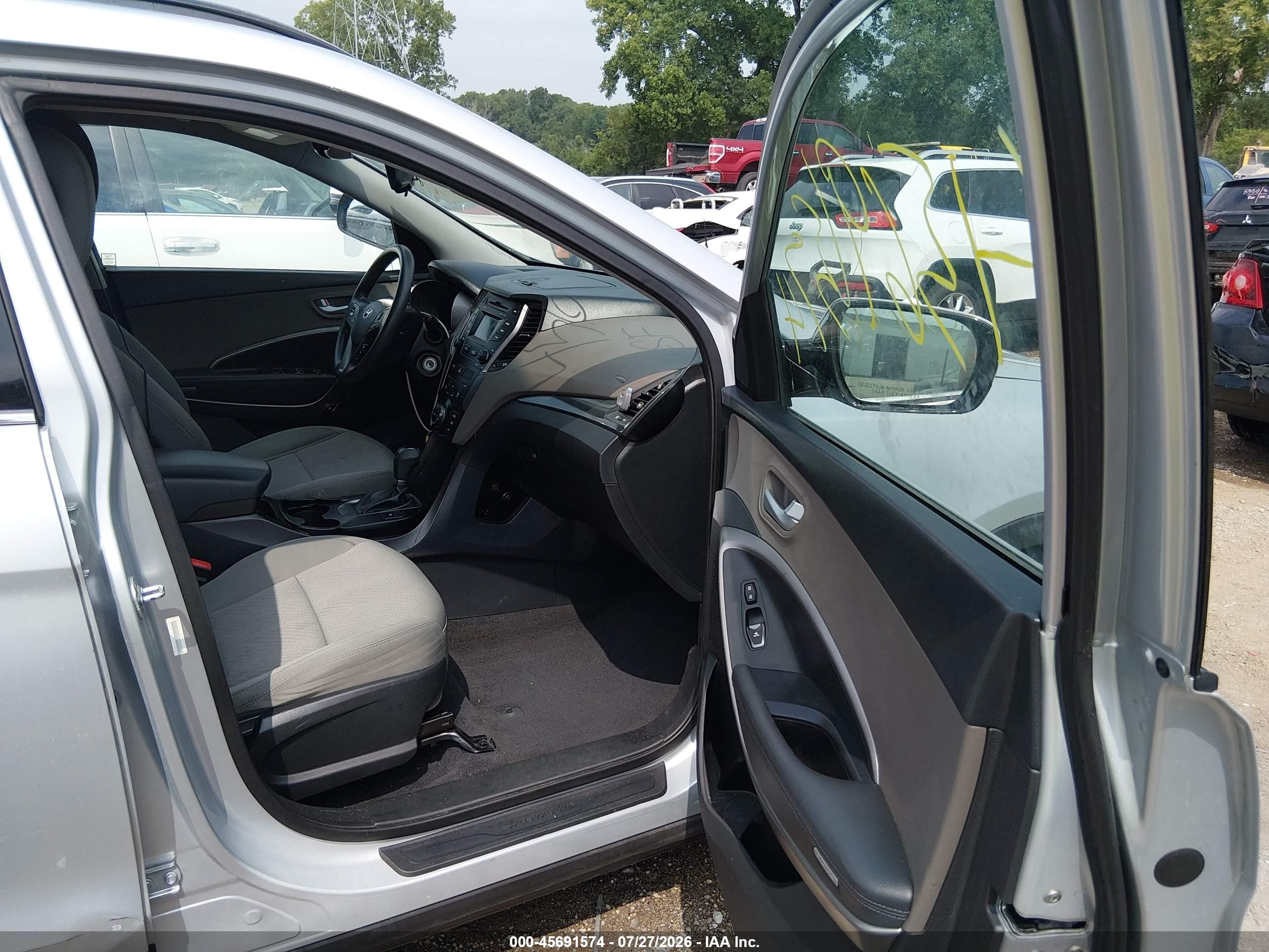 2015 Hyundai Santa Fe Sport 2.4l Silver vin: 5XYZU3LB9FG265612