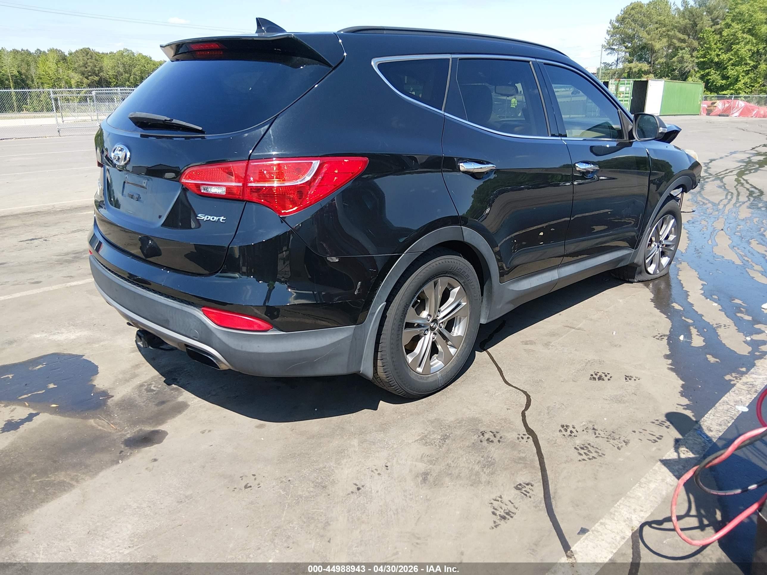 2016 Hyundai Santa Fe Sport 2.4l Черный vin: 5XYZU3LB9GG327804