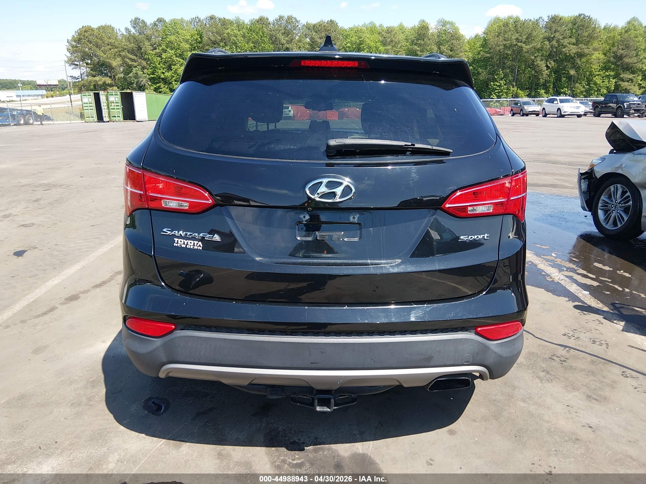 2016 Hyundai Santa Fe Sport 2.4l Черный vin: 5XYZU3LB9GG327804