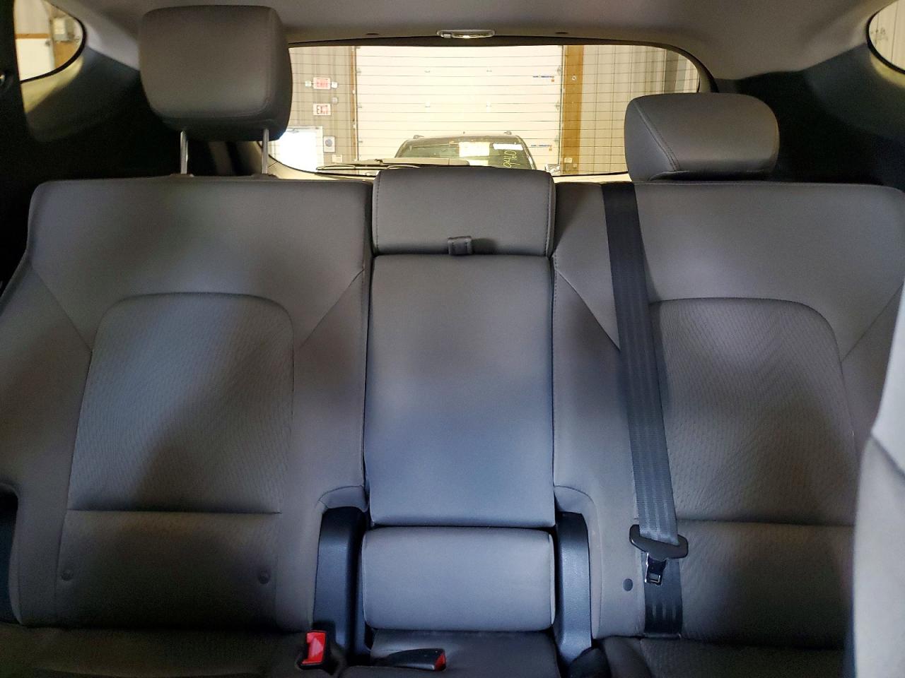 2013 Hyundai Santa Fe Sport 2.4l Blue vin: 5XYZU3LBXDG005507