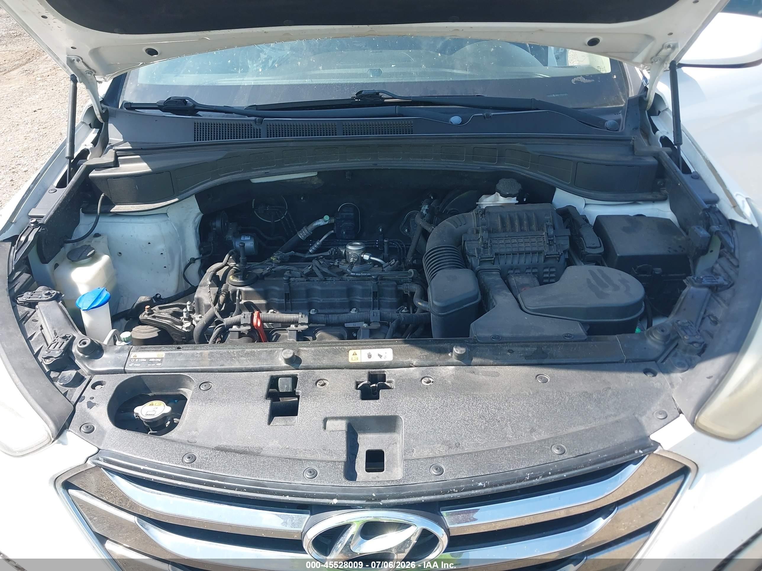 2013 Hyundai Santa Fe Sport White vin: 5XYZU3LBXDG114761