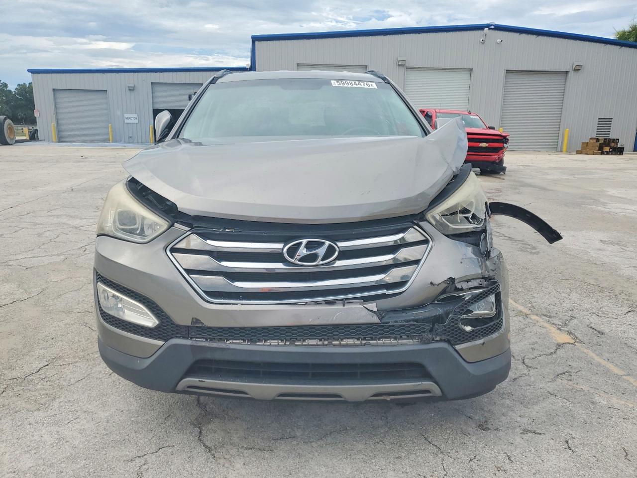2014 Hyundai Santa Fe Sport 2.4l Silver vin: 5XYZU3LBXEG232102